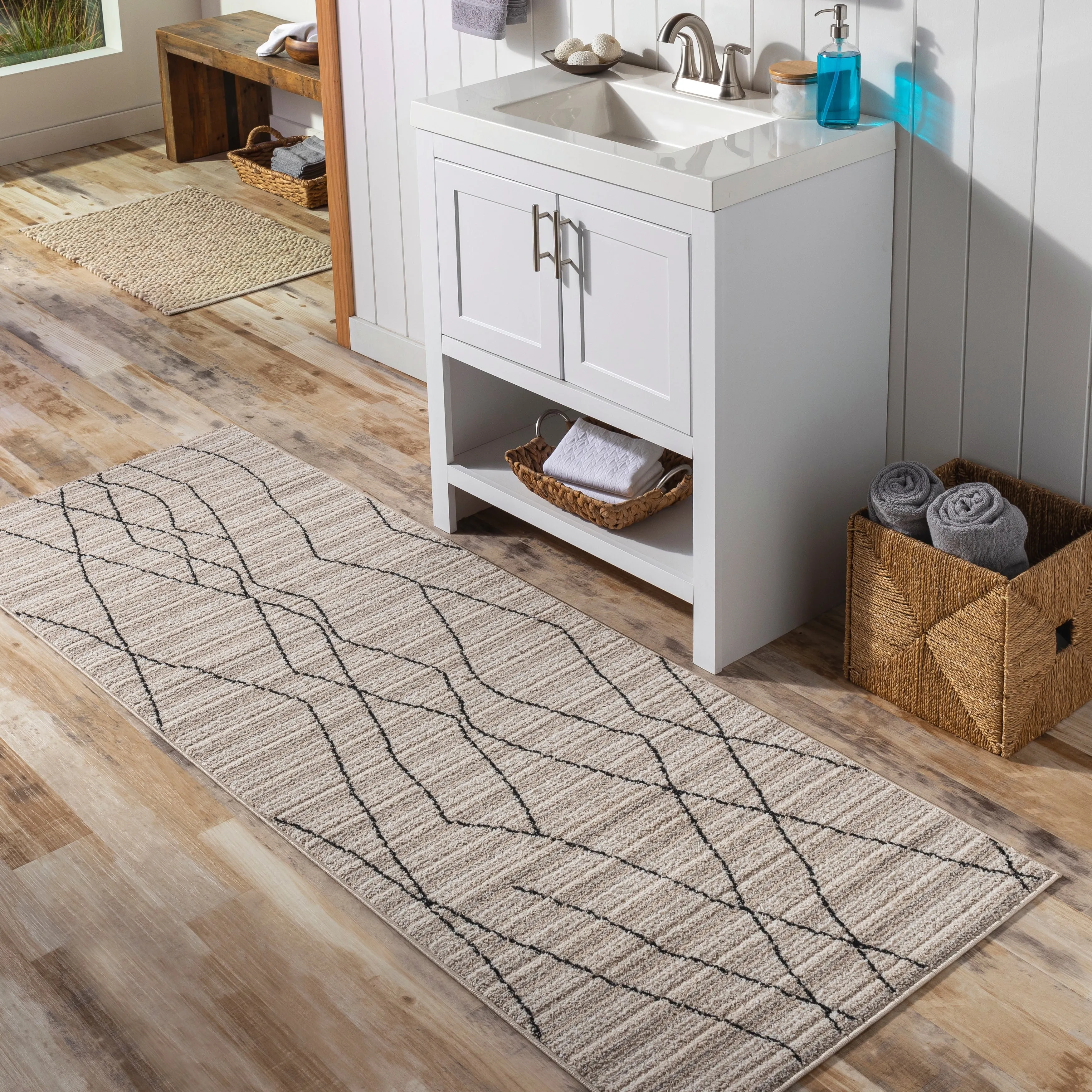 Livabliss Andresz Global Geometric Area Rug