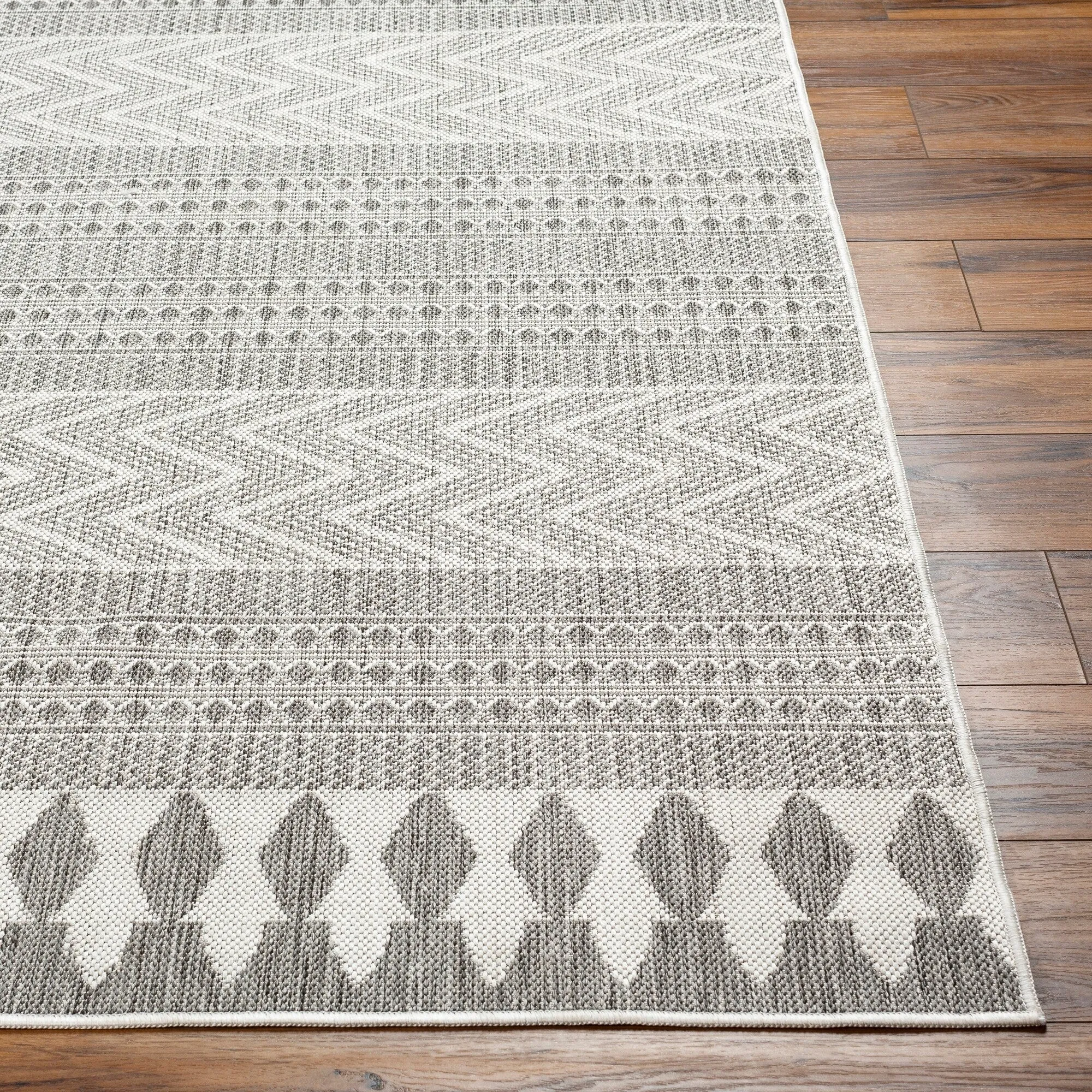 Livabliss Athos Indoor/ Outdoor Moroccan Area Rug