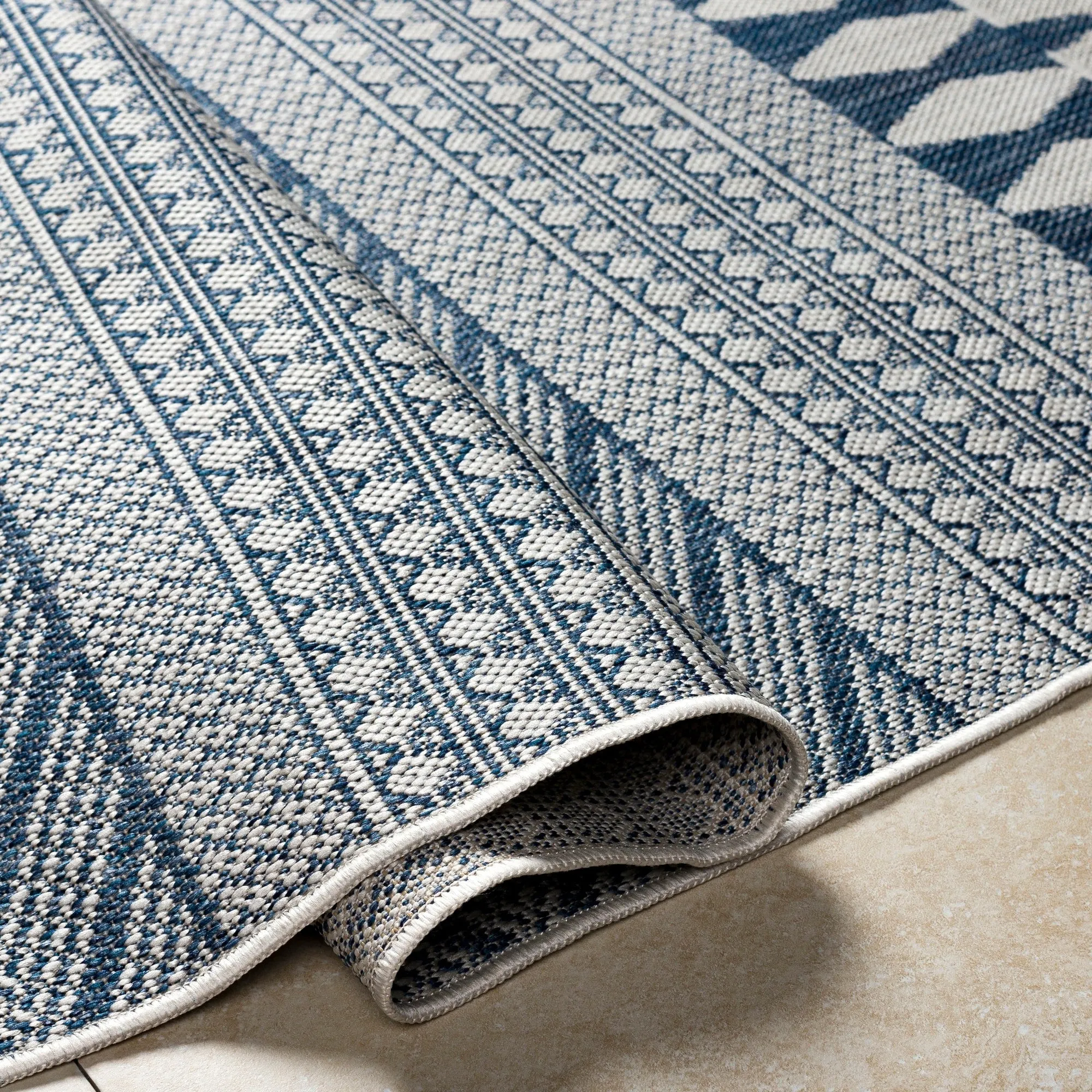 Livabliss Athos Indoor/ Outdoor Moroccan Area Rug