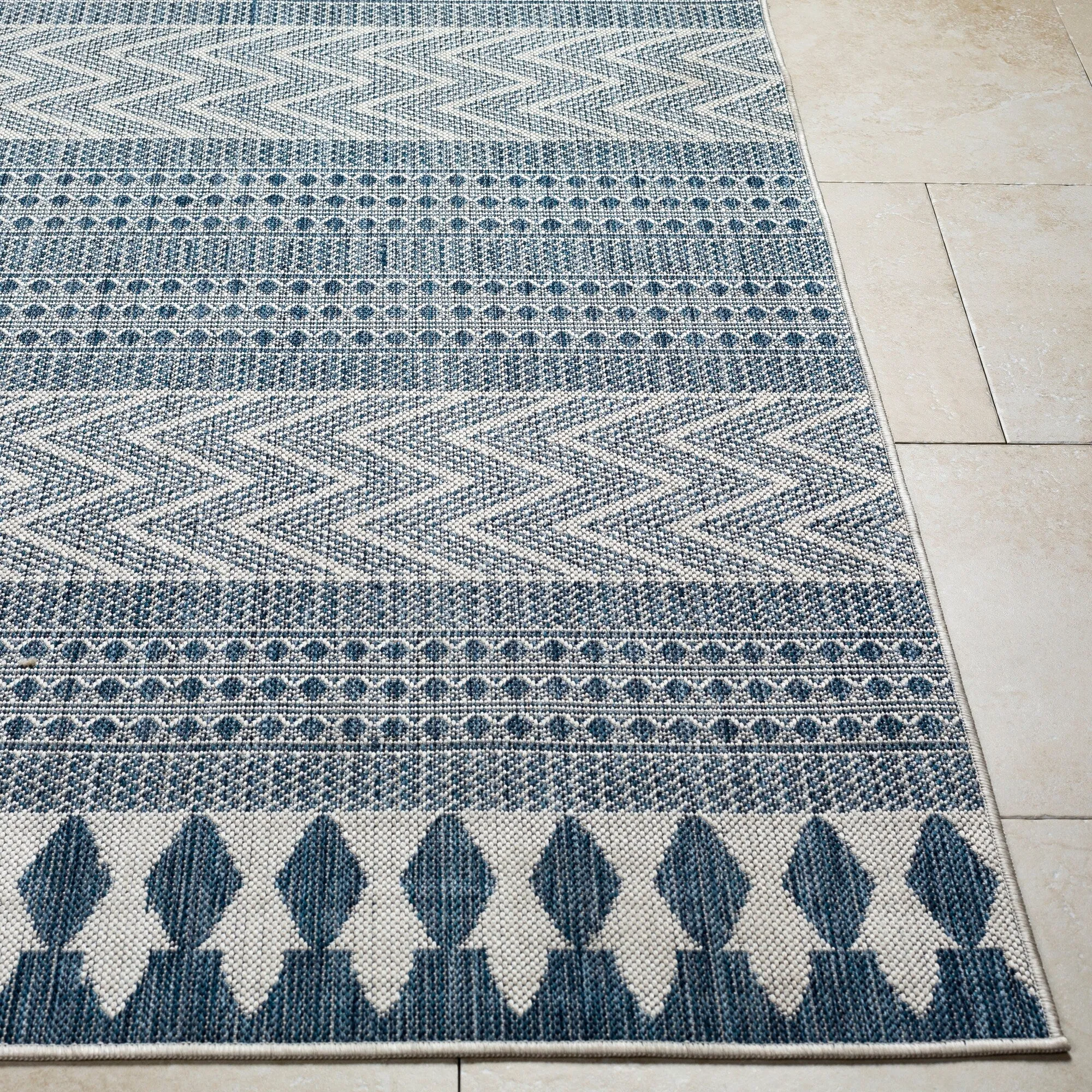 Livabliss Athos Indoor/ Outdoor Moroccan Area Rug