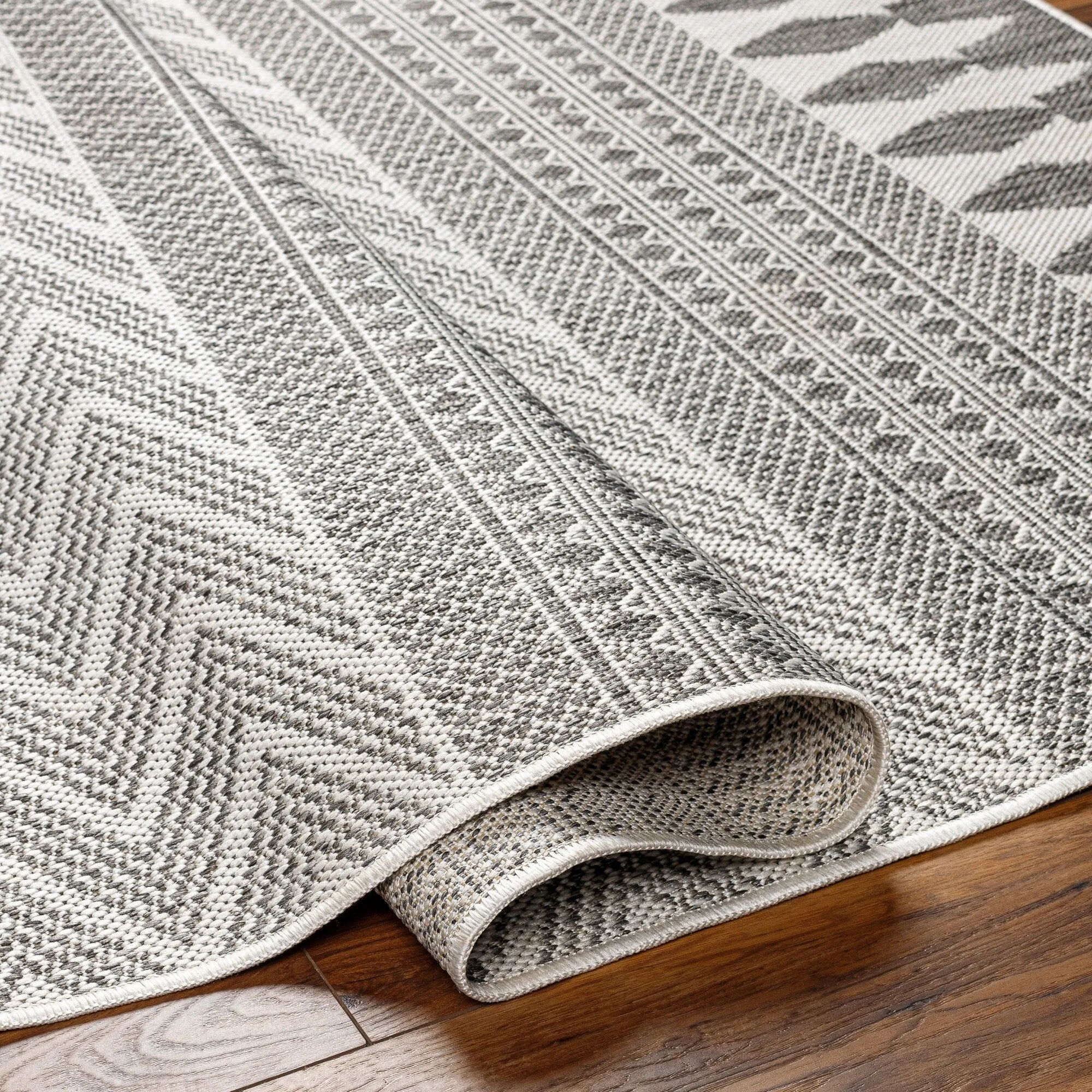 Livabliss Athos Indoor/ Outdoor Moroccan Area Rug