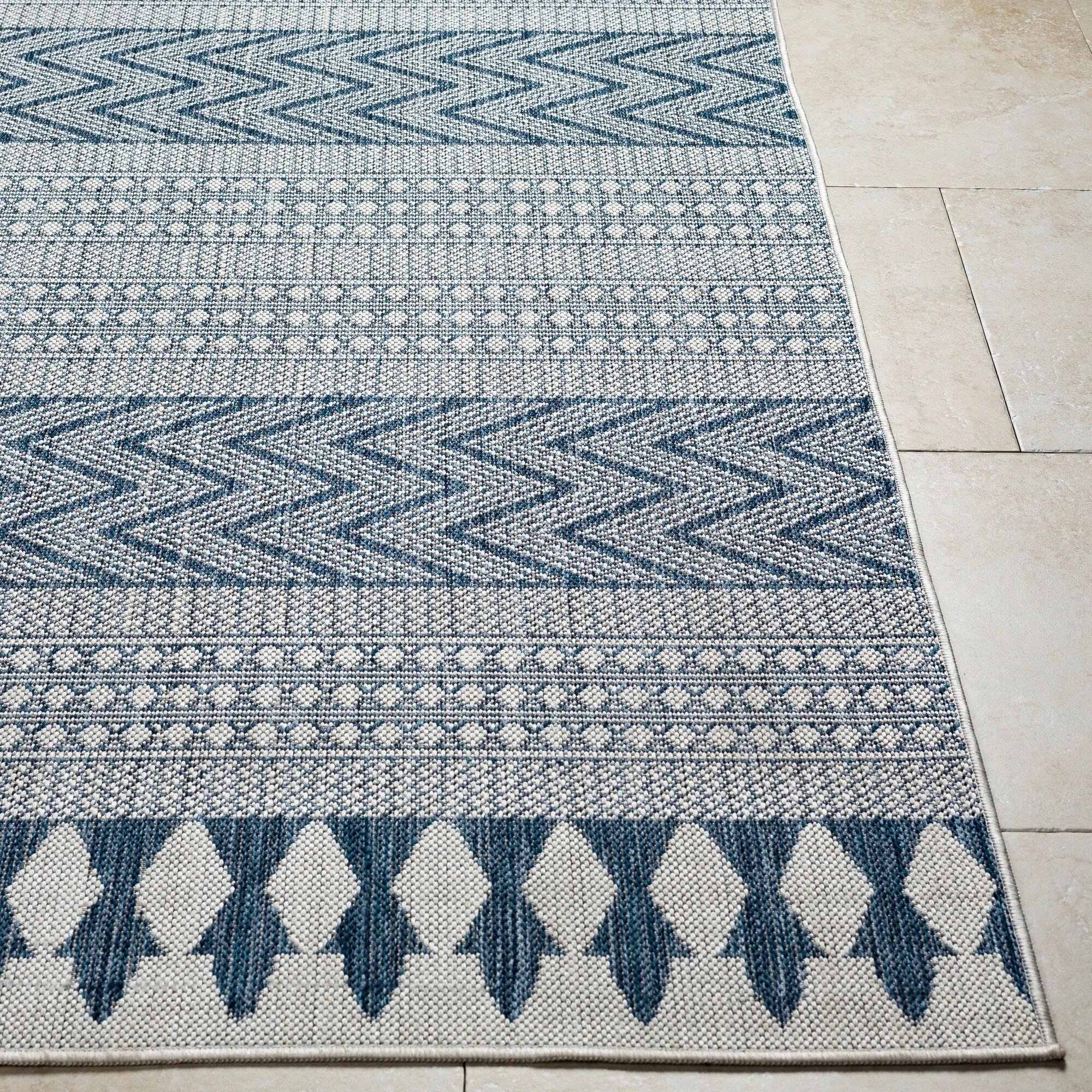 Livabliss Athos Indoor/ Outdoor Moroccan Area Rug