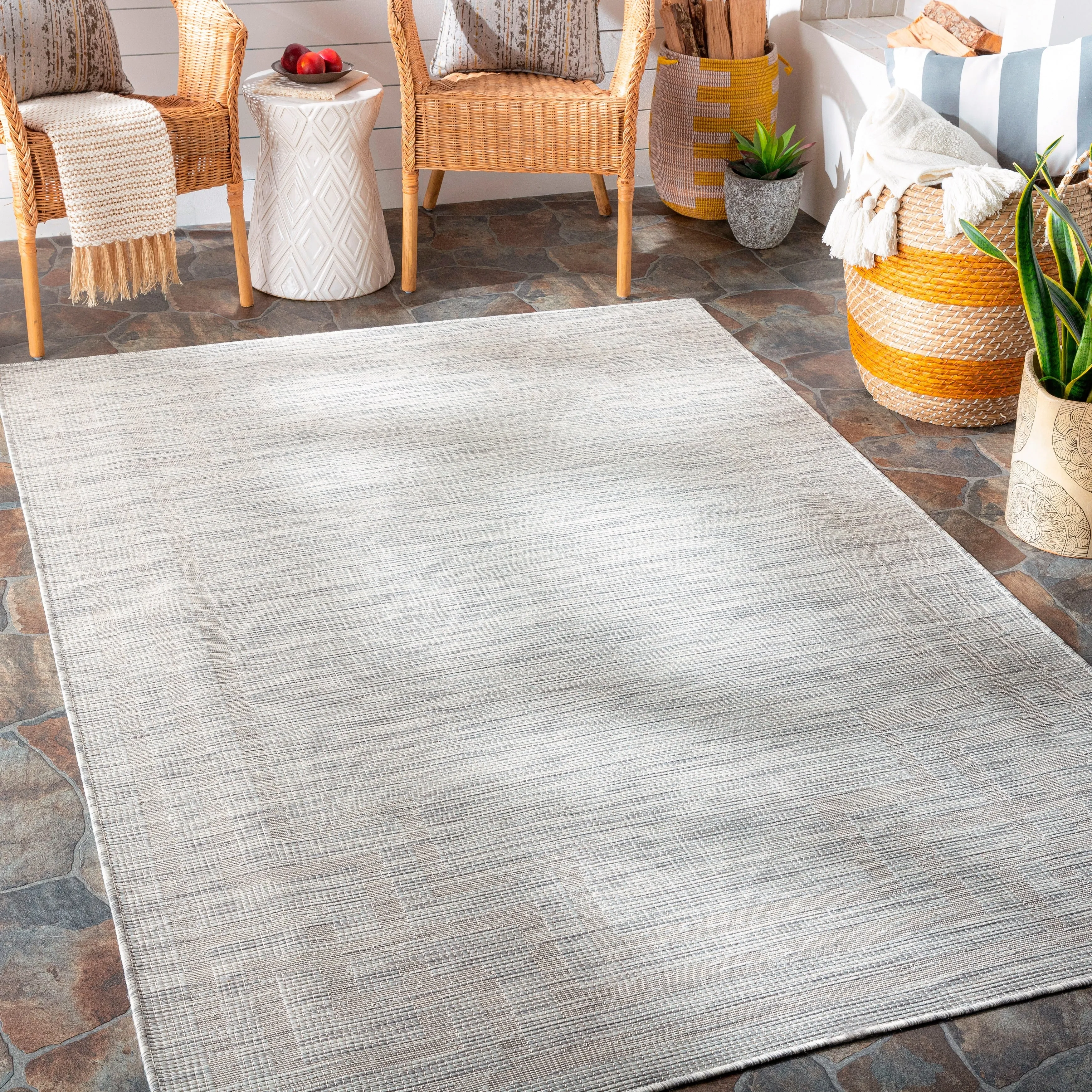 Livabliss Esana Traditional Border Outdoor Area Rug
