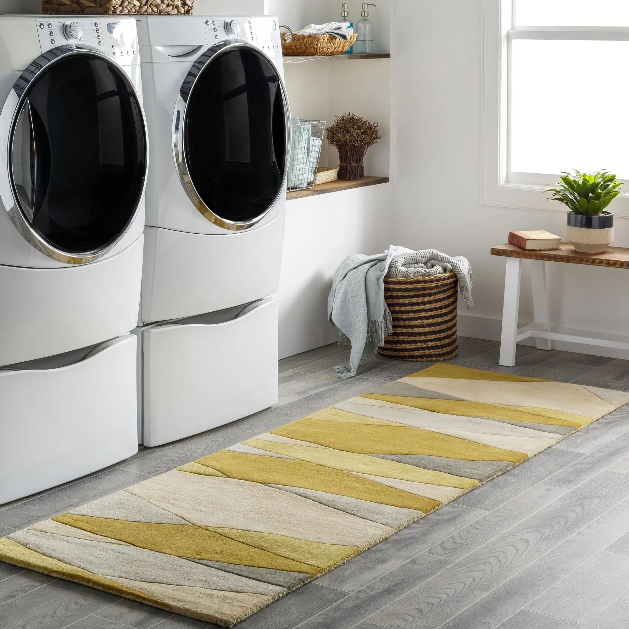 Livabliss Forum Mid-Century Abstract Area Rug