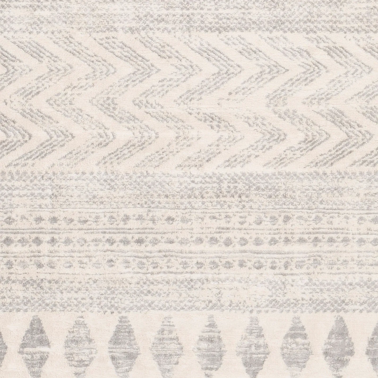 Livabliss Galio Global Chevron Area Rug