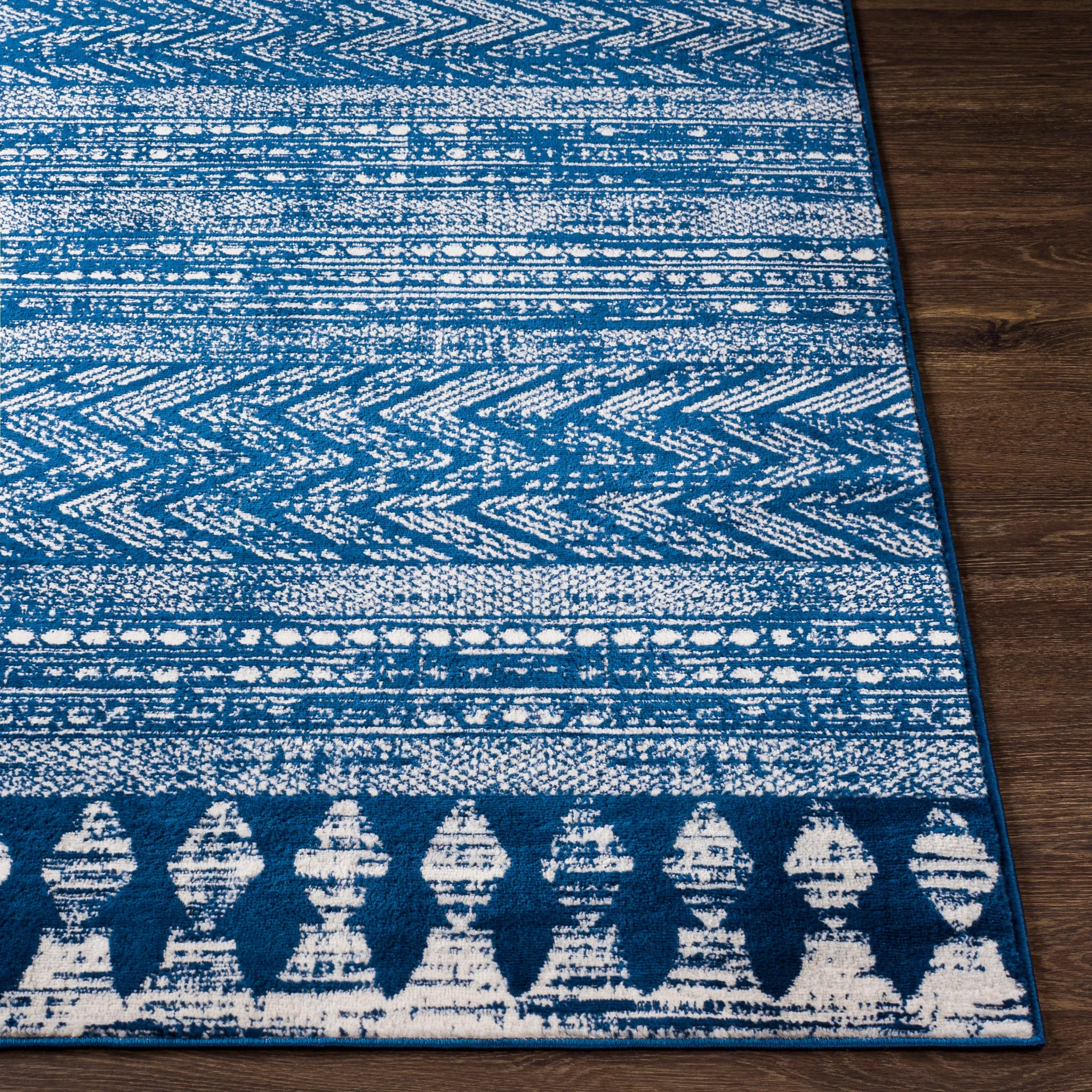 Livabliss Galio Global Chevron Area Rug