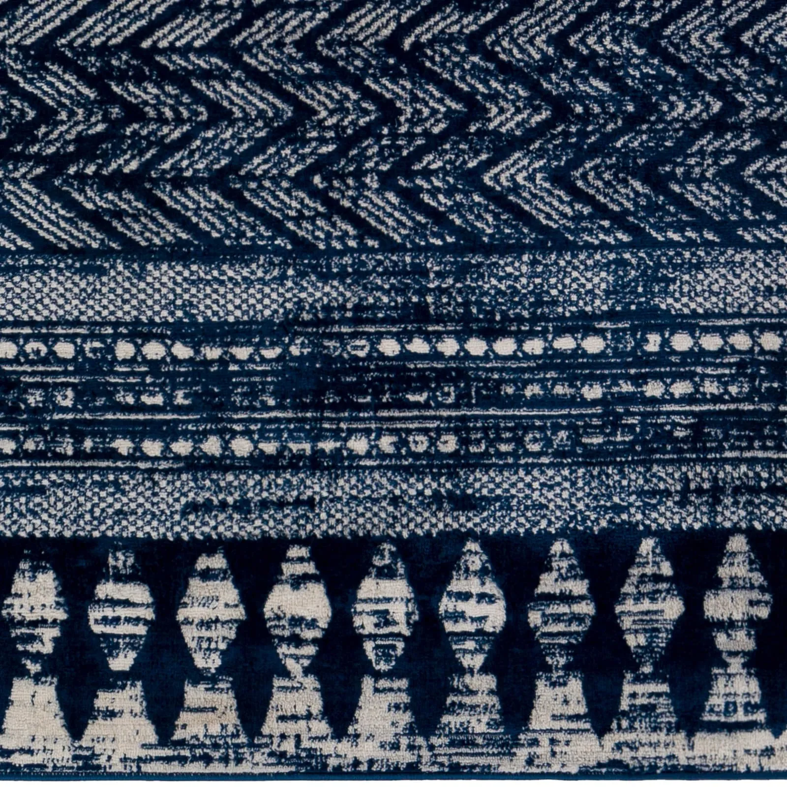 Livabliss Galio Global Chevron Area Rug