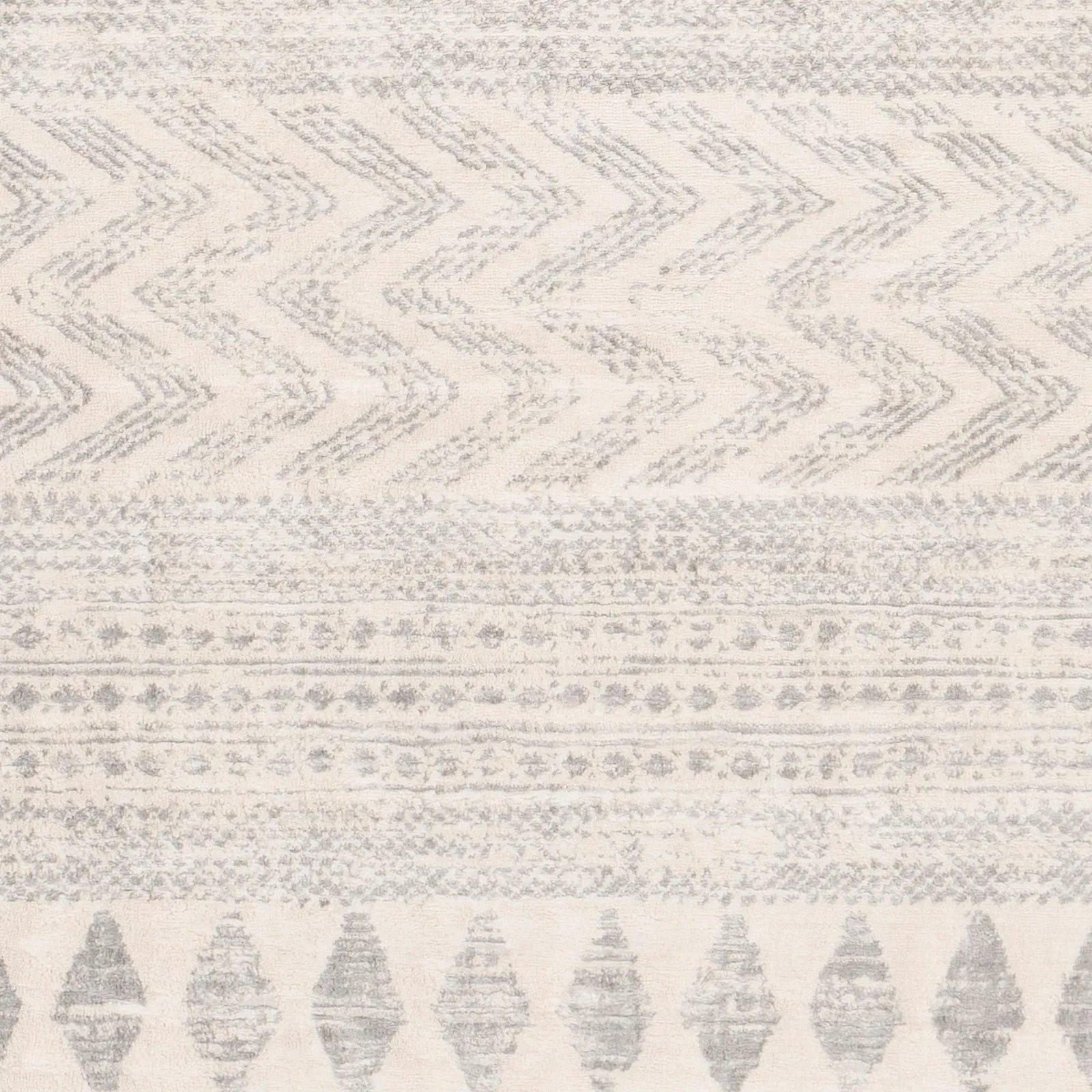 Livabliss Galio Global Chevron Area Rug