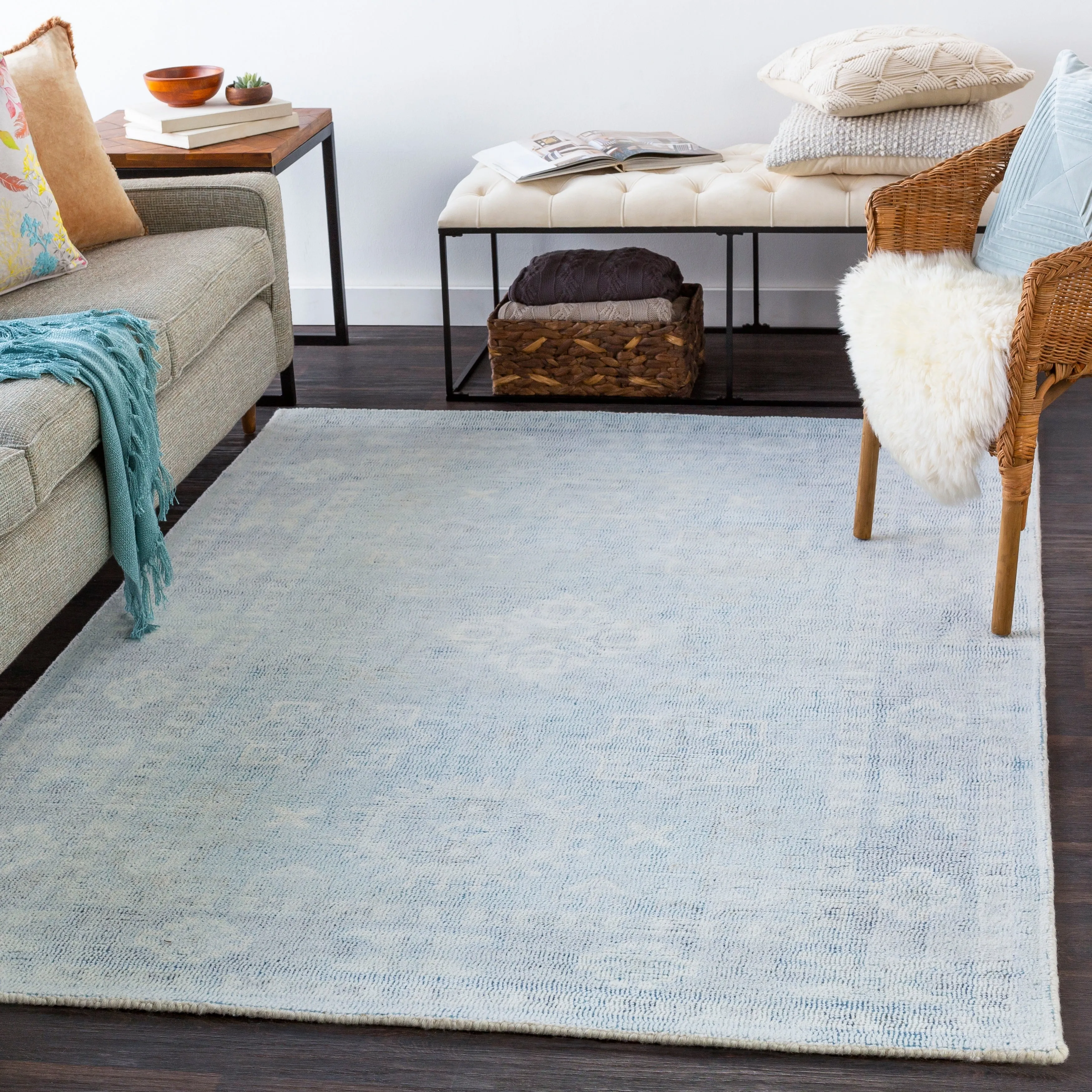 Livabliss Lainey Handmade Medallion Wool Area Rug