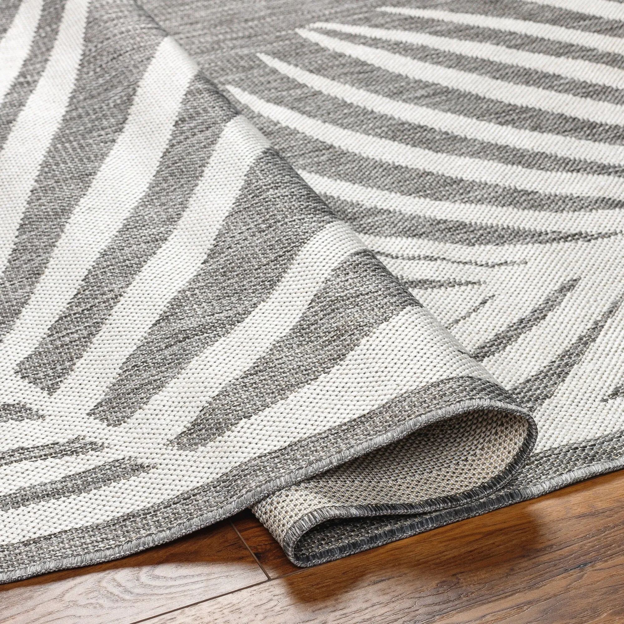 Livabliss Long Beach Outdoor Safe Tropical Area Rug