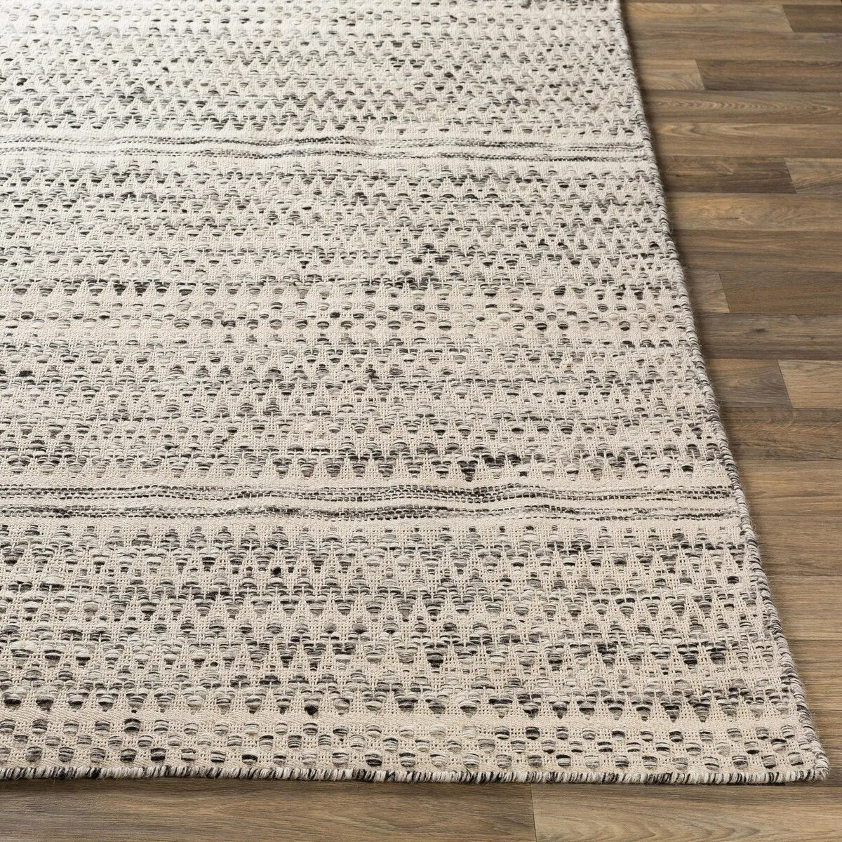 Livabliss Mardin Handmade Farmhouse Wool Area Rug
