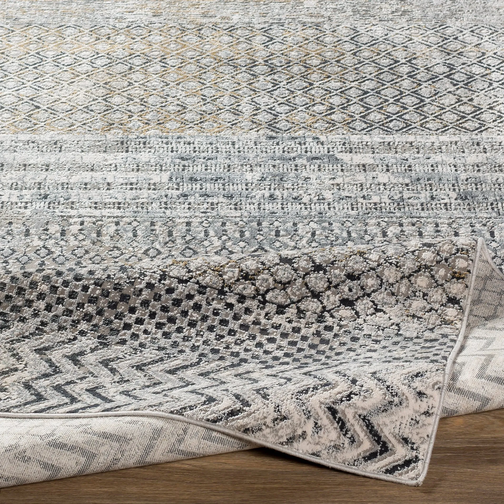 Livabliss Pogba Moroccan Diamond Area Rug