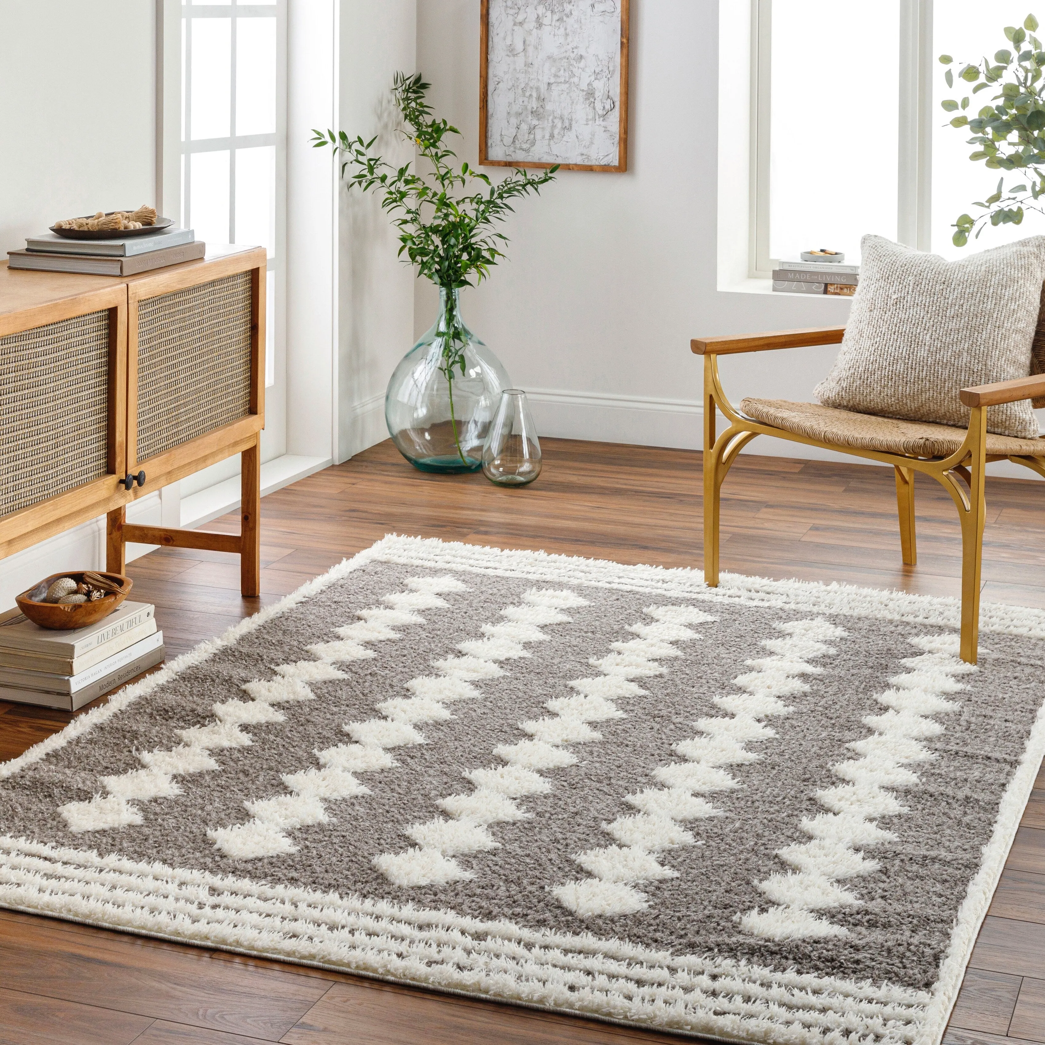 Livabliss Rodos Modern Diamond Plush Area Rug