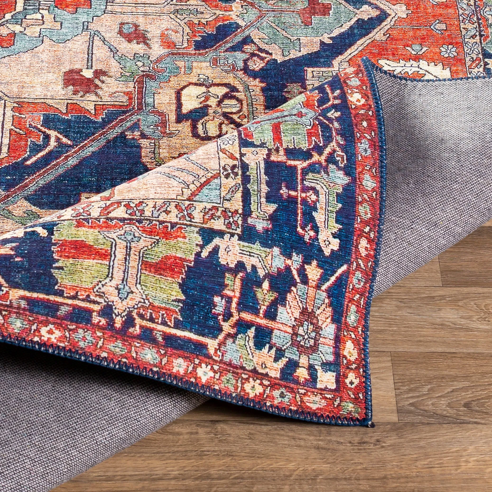 Livabliss Tiersen Vintage Persian Medallion Area Rug
