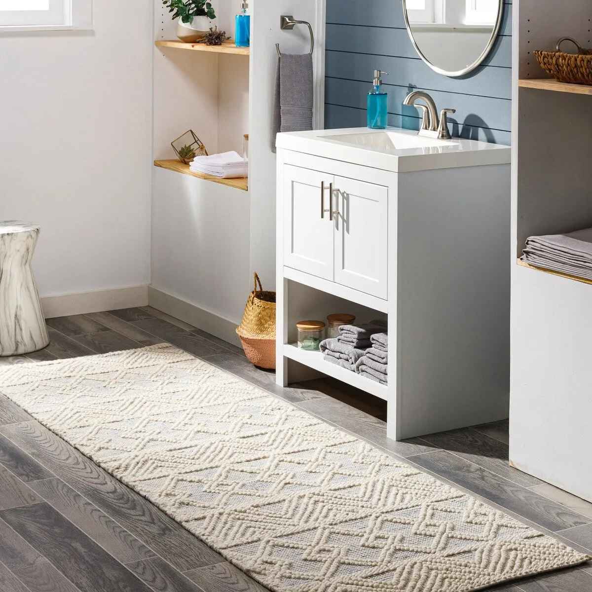 Livabliss Torin Handmade Ivory/Blue Rustic Wool Area Rug