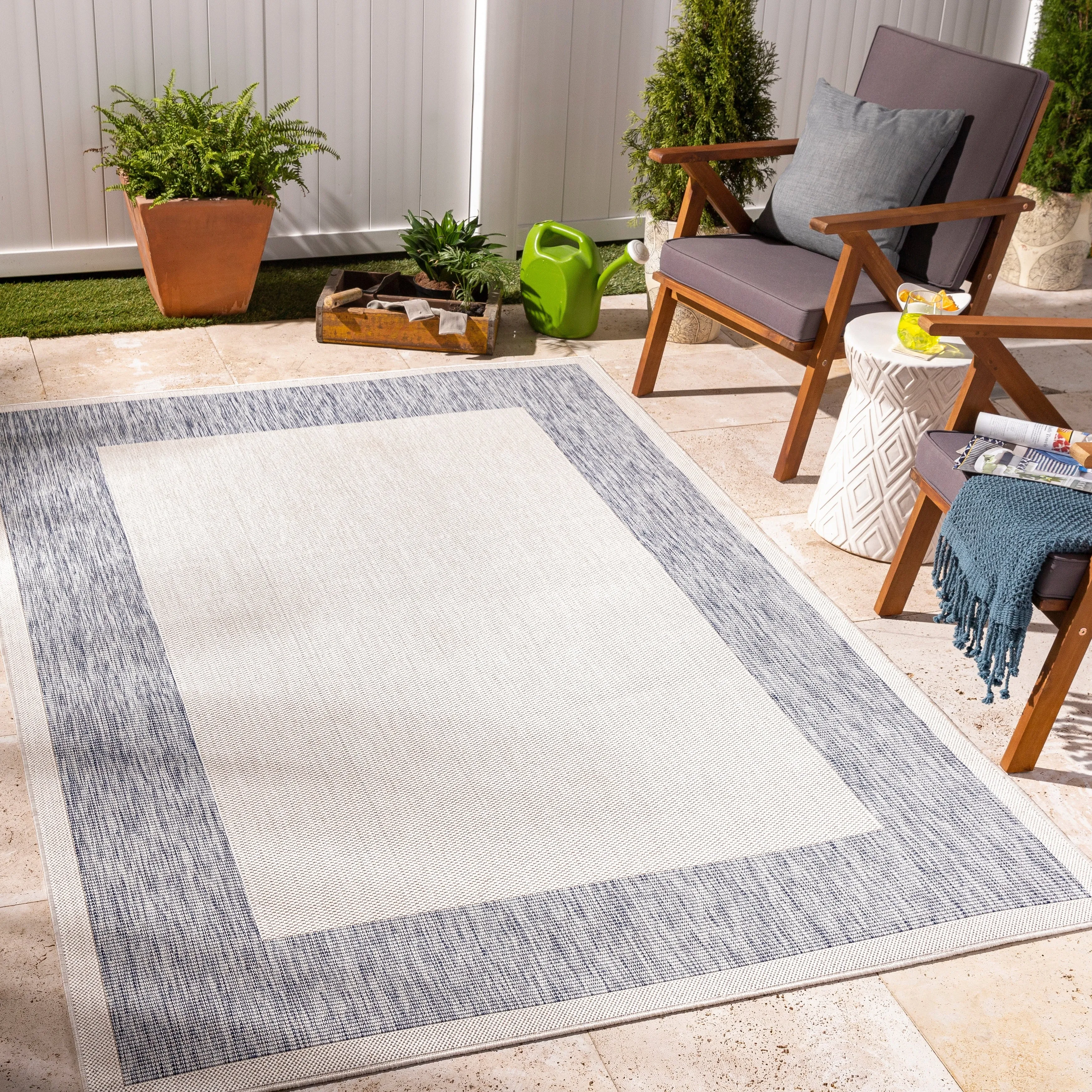 Livabliss Tuareg Outdoor Border Modern Area Rug