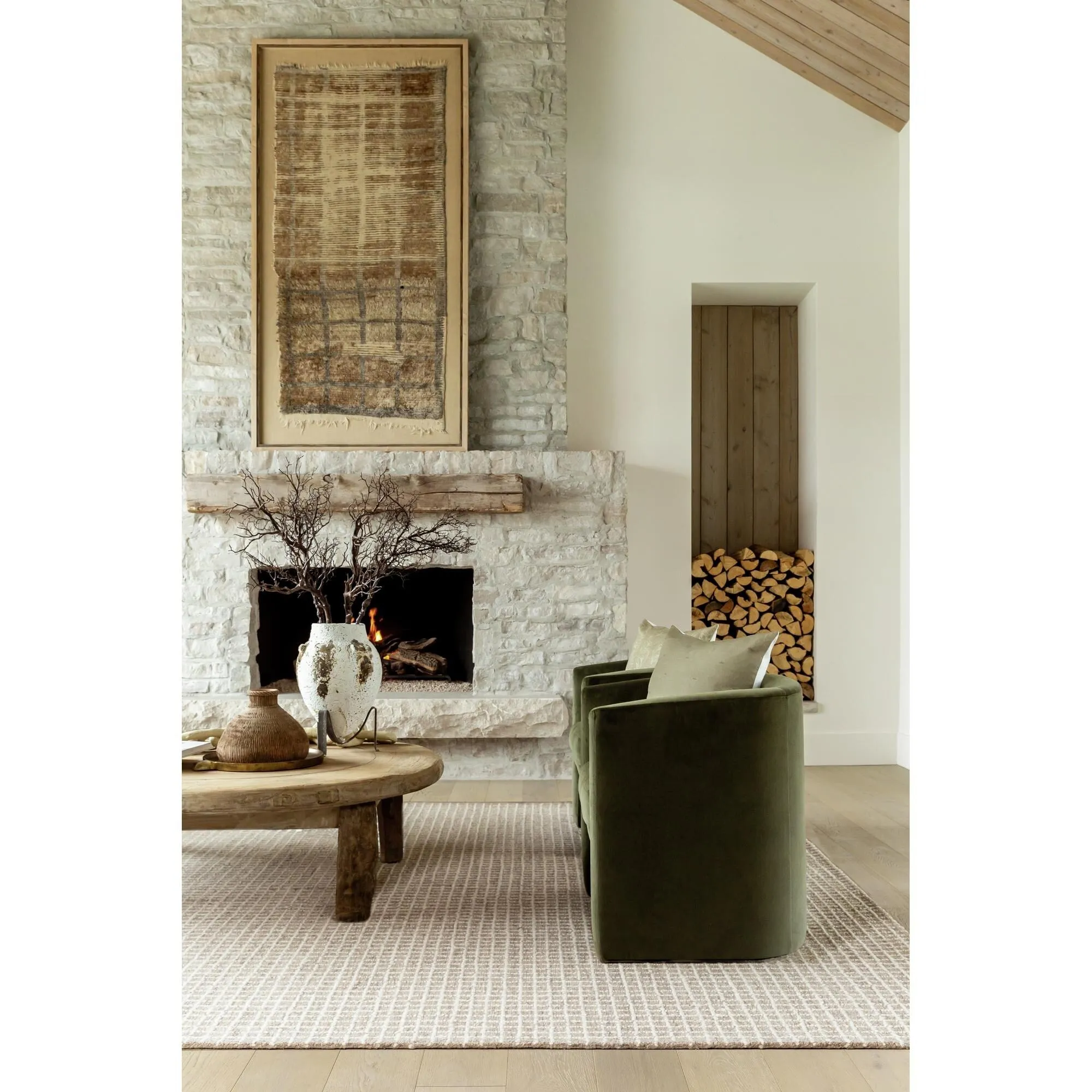Livabliss x Vivir Andreas Modern Area Rug.