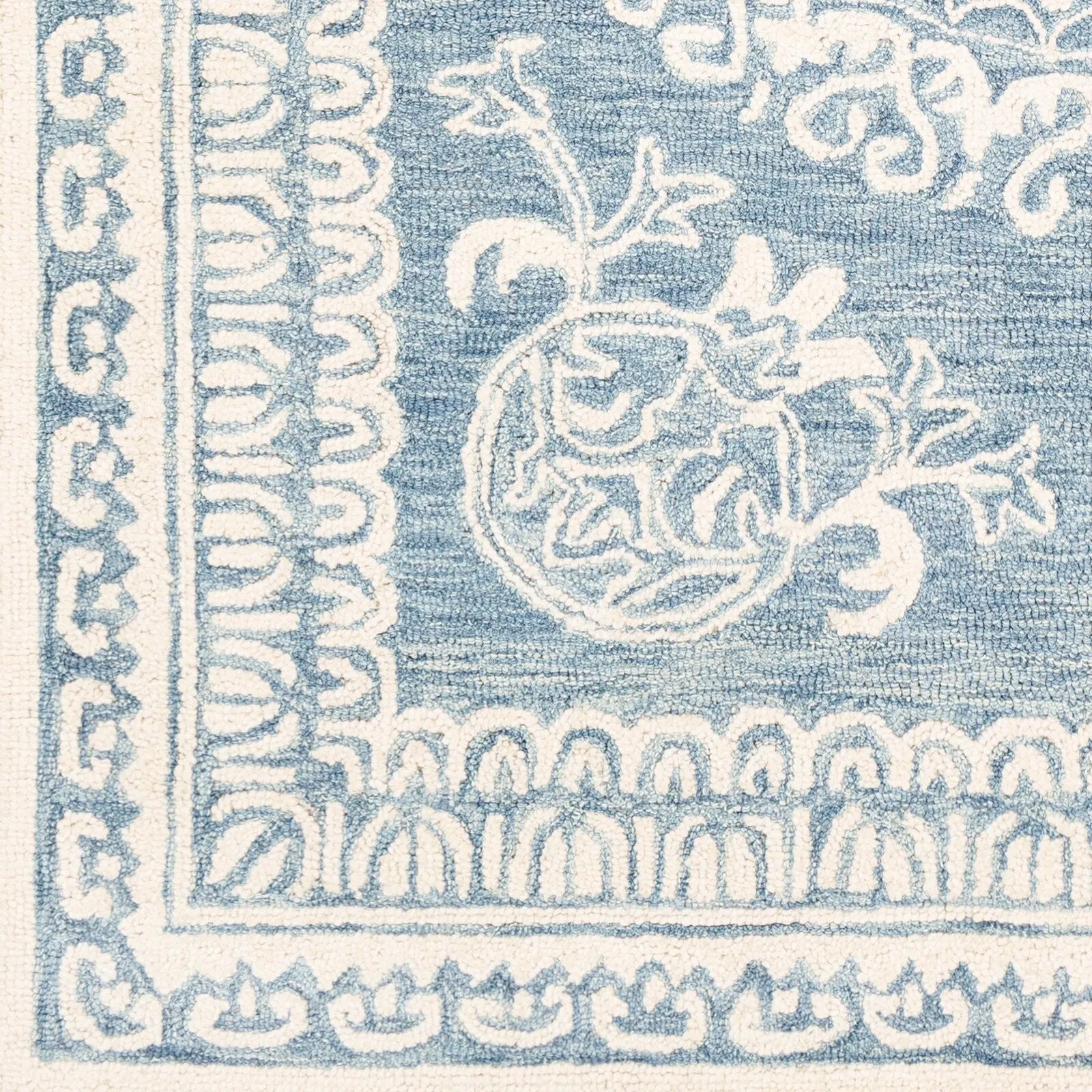 Livabliss Zutphen Handmade Traditional Area Rug
