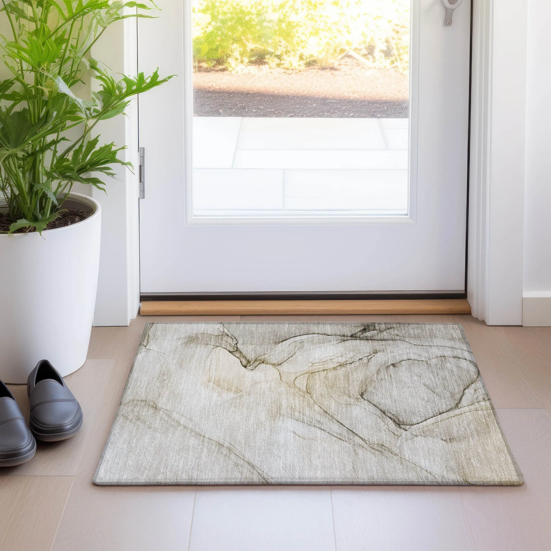 Machine Washable Indoor/ Outdoor Abstract Chantille Rug