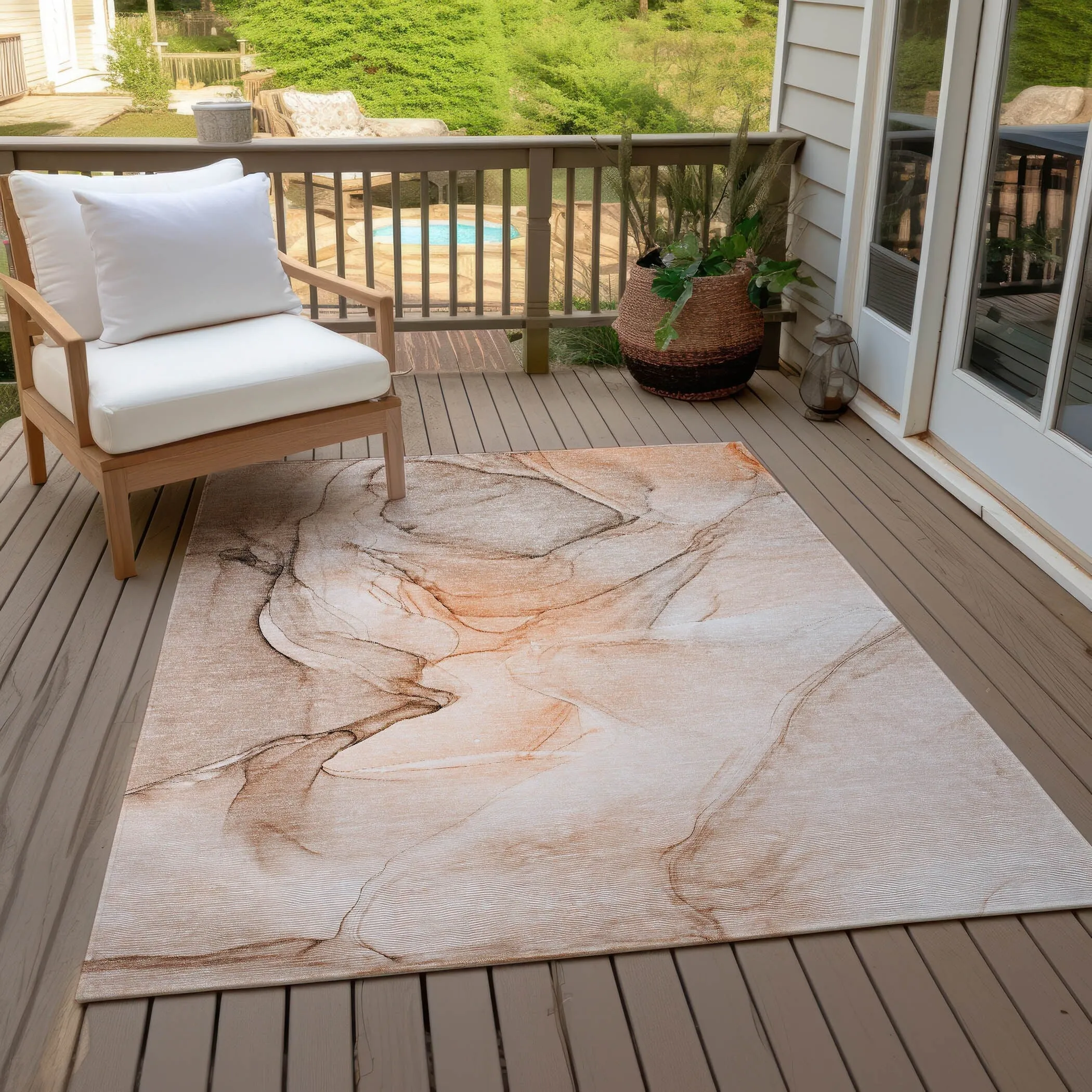 Machine Washable Indoor/ Outdoor Abstract Chantille Rug