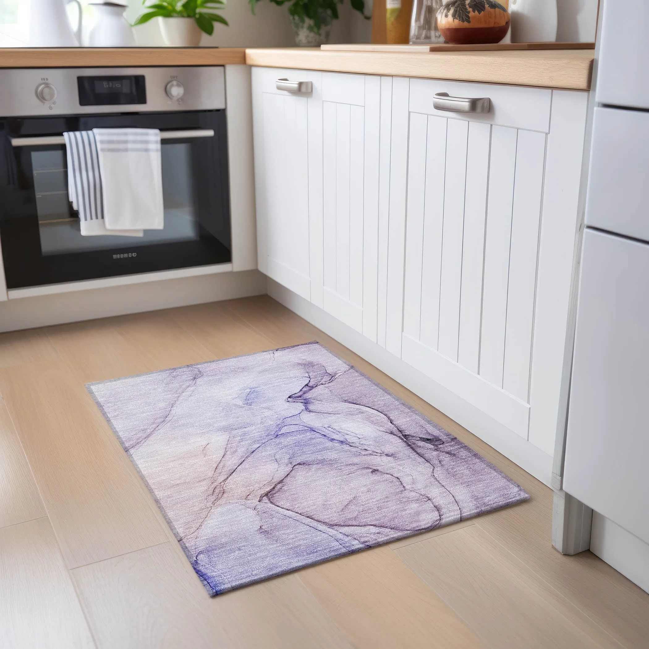 Machine Washable Indoor/ Outdoor Abstract Chantille Rug