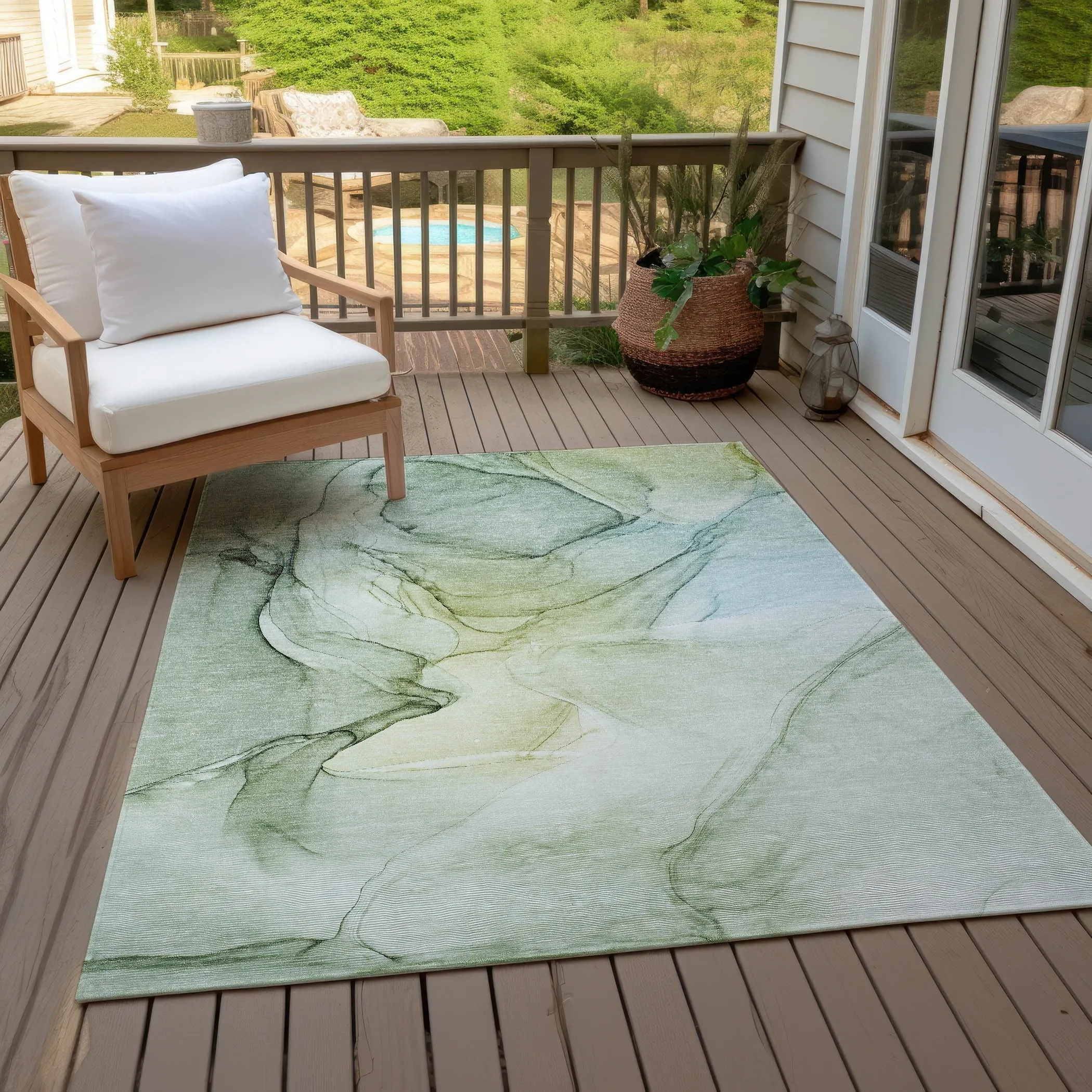 Machine Washable Indoor/ Outdoor Abstract Chantille Rug