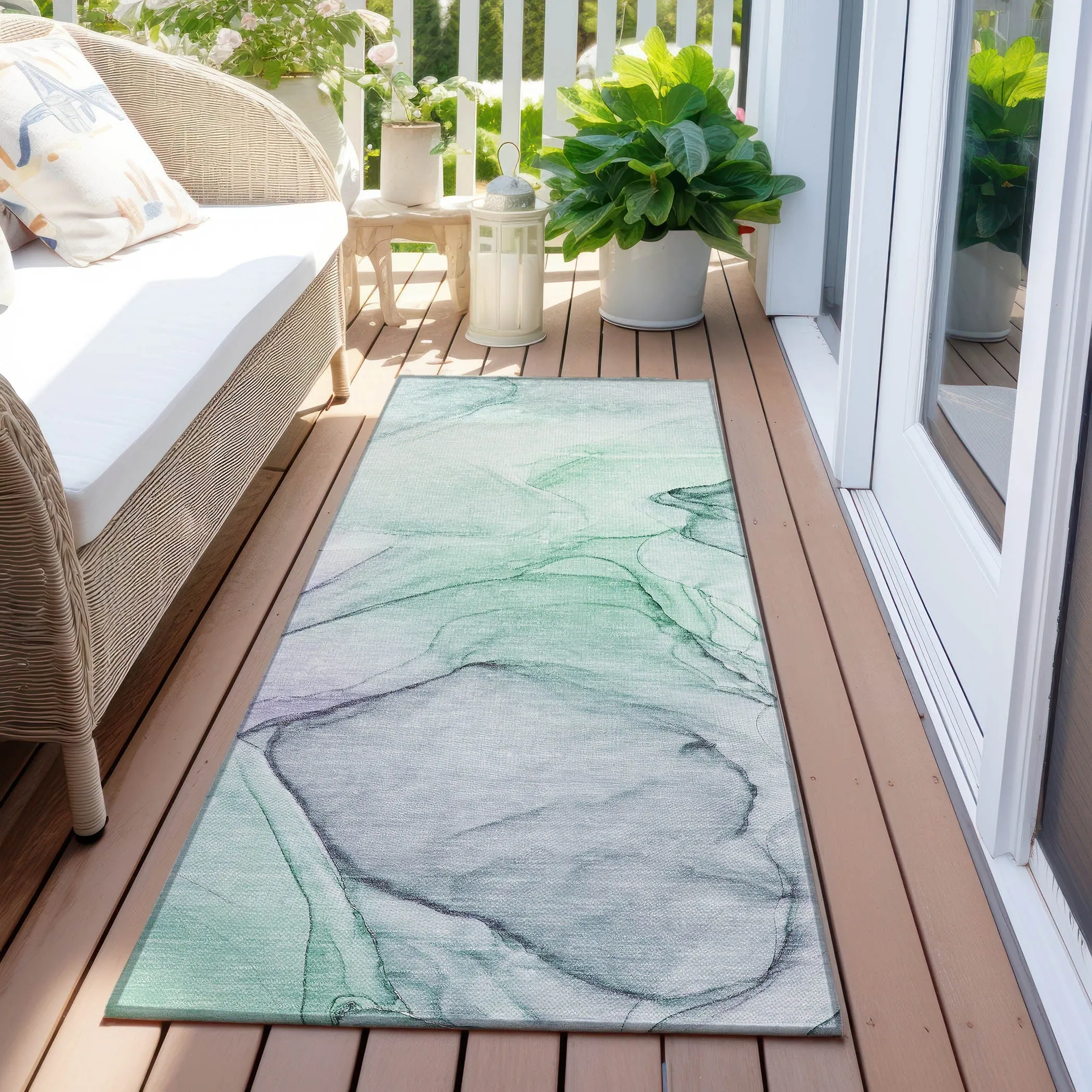 Machine Washable Indoor/ Outdoor Abstract Chantille Rug