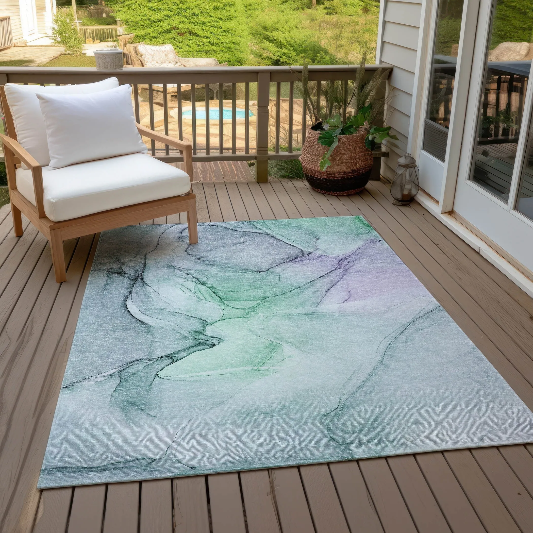 Machine Washable Indoor/ Outdoor Abstract Chantille Rug