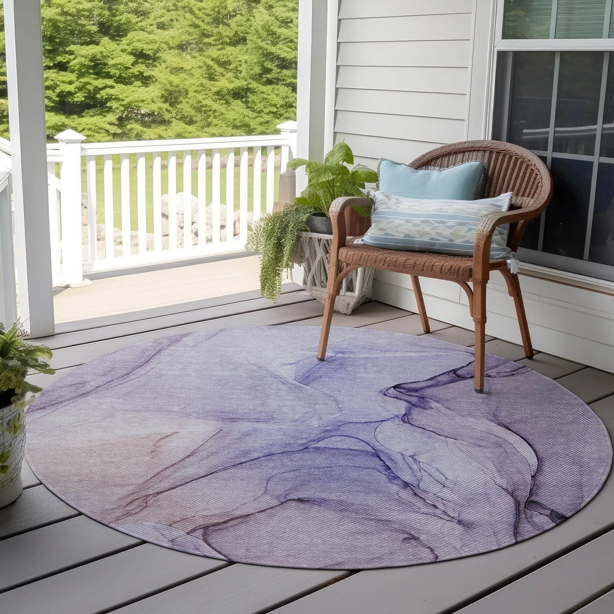 Machine Washable Indoor/ Outdoor Abstract Chantille Rug