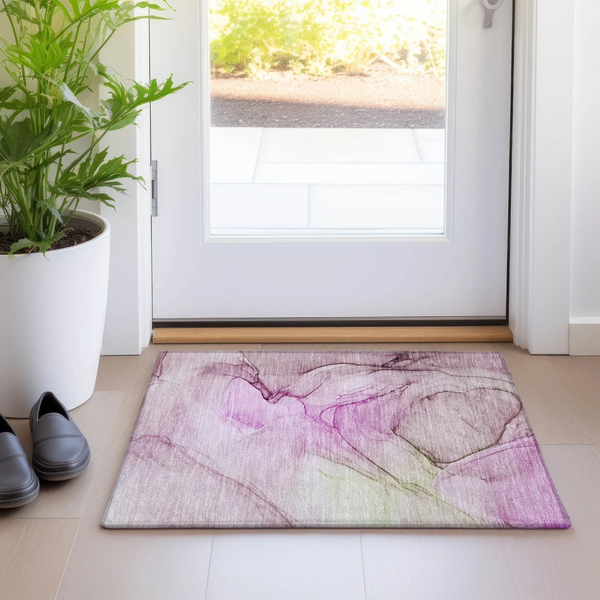 Machine Washable Indoor/ Outdoor Abstract Chantille Rug