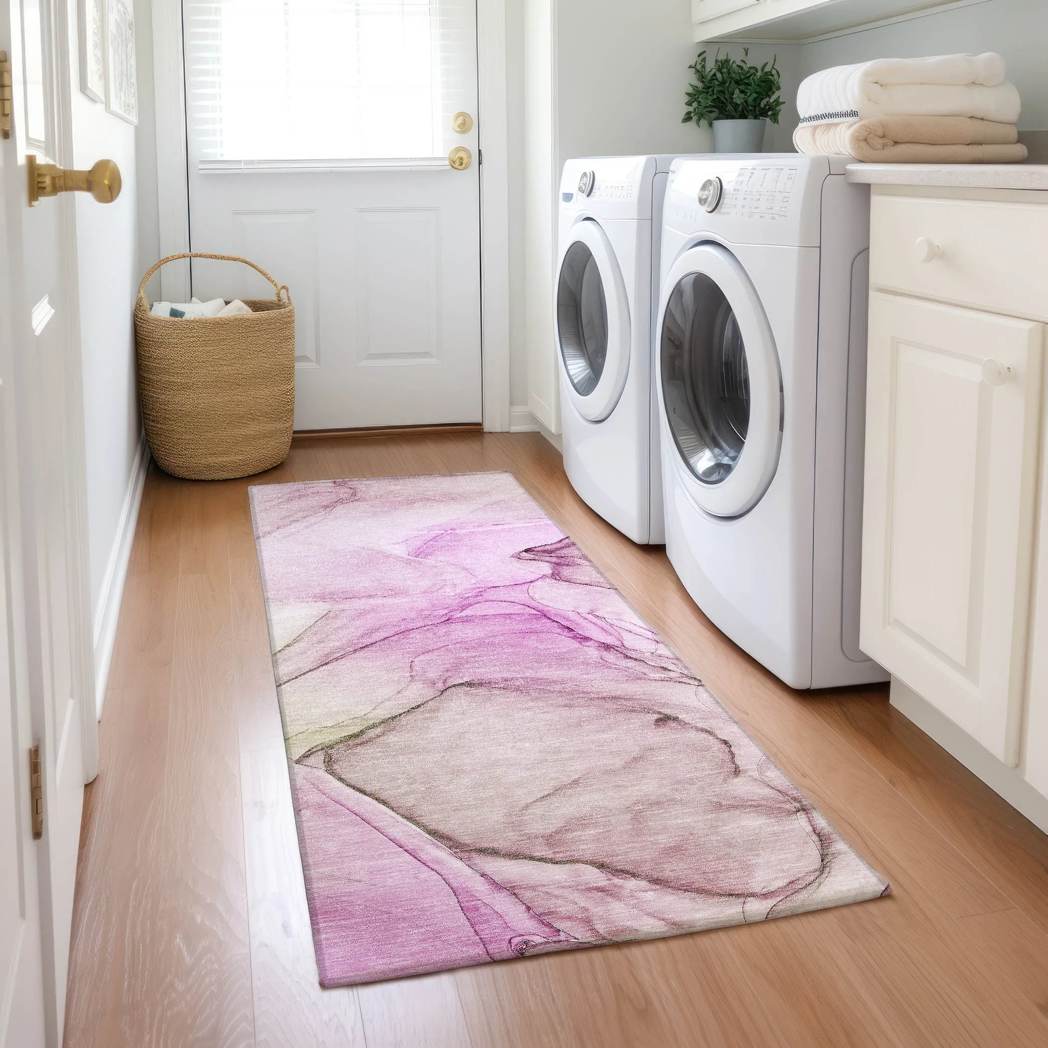 Machine Washable Indoor/ Outdoor Abstract Chantille Rug