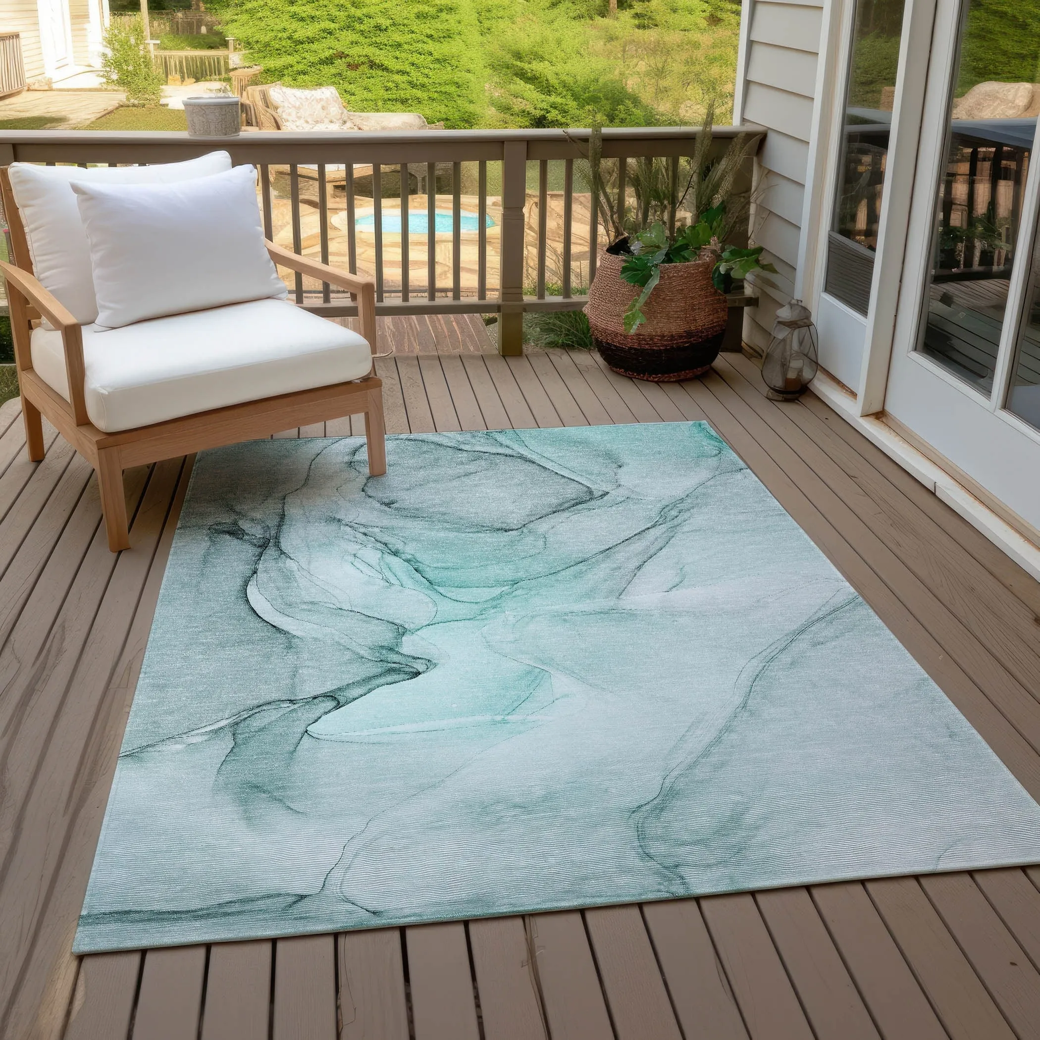 Machine Washable Indoor/ Outdoor Abstract Chantille Rug