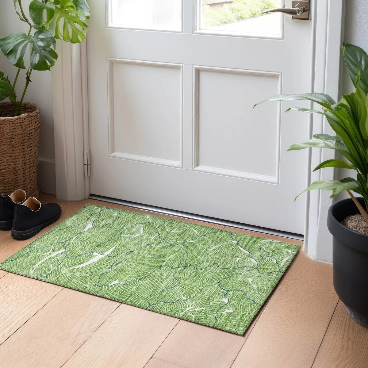Machine Washable Indoor/ Outdoor Abstract Crackle Chantille Rug