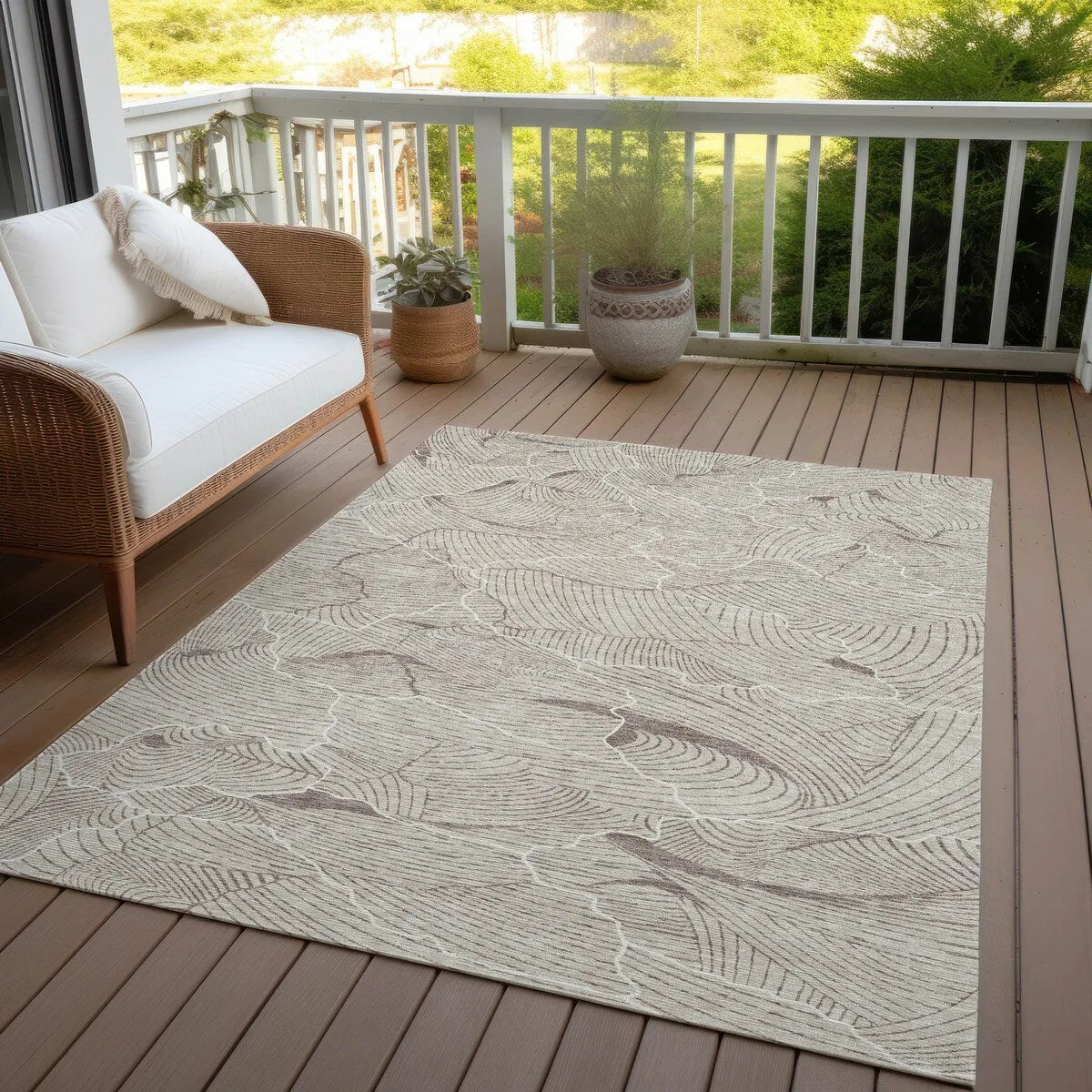 Machine Washable Indoor/ Outdoor Abstract Crackle Chantille Rug