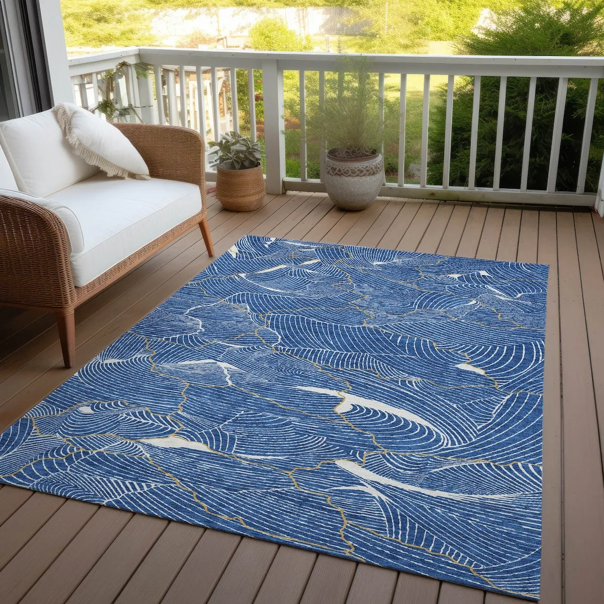 Machine Washable Indoor/ Outdoor Abstract Crackle Chantille Rug