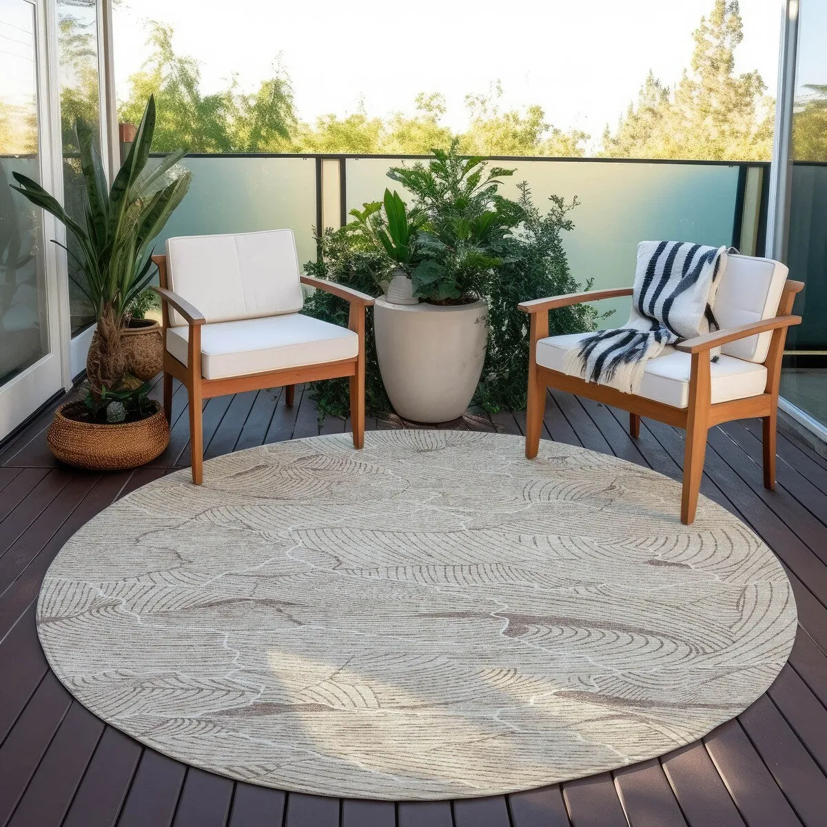 Machine Washable Indoor/ Outdoor Abstract Crackle Chantille Rug