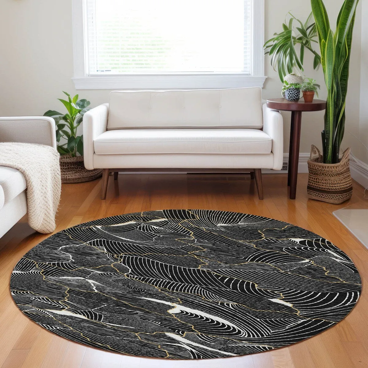 Machine Washable Indoor/ Outdoor Abstract Crackle Chantille Rug