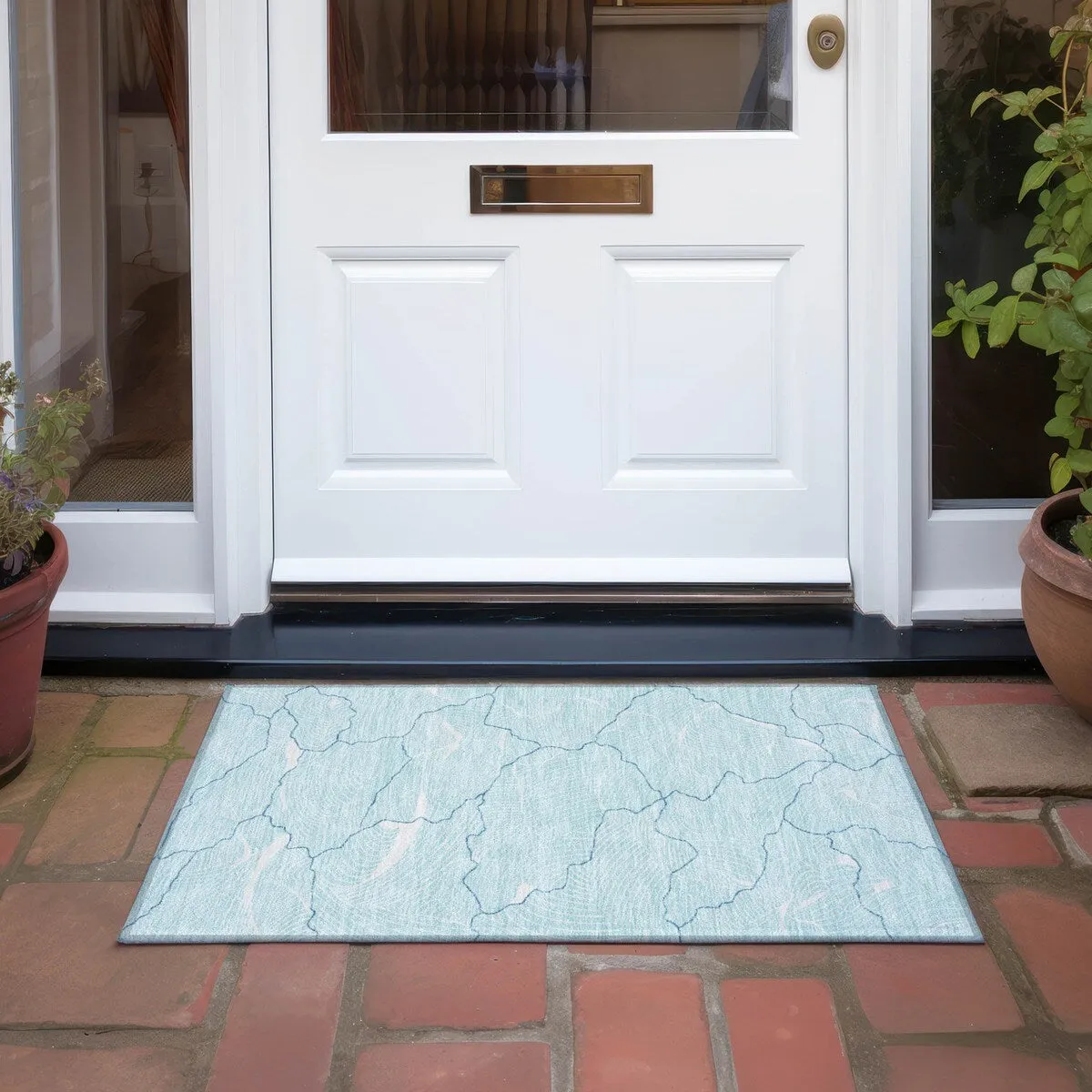 Machine Washable Indoor/ Outdoor Abstract Crackle Chantille Rug
