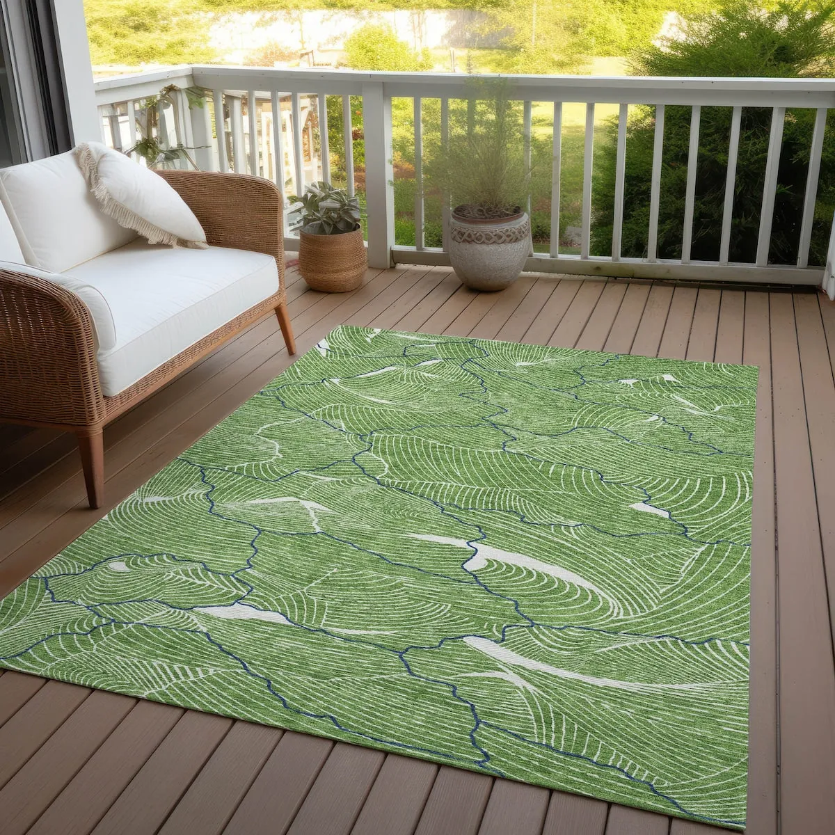 Machine Washable Indoor/ Outdoor Abstract Crackle Chantille Rug