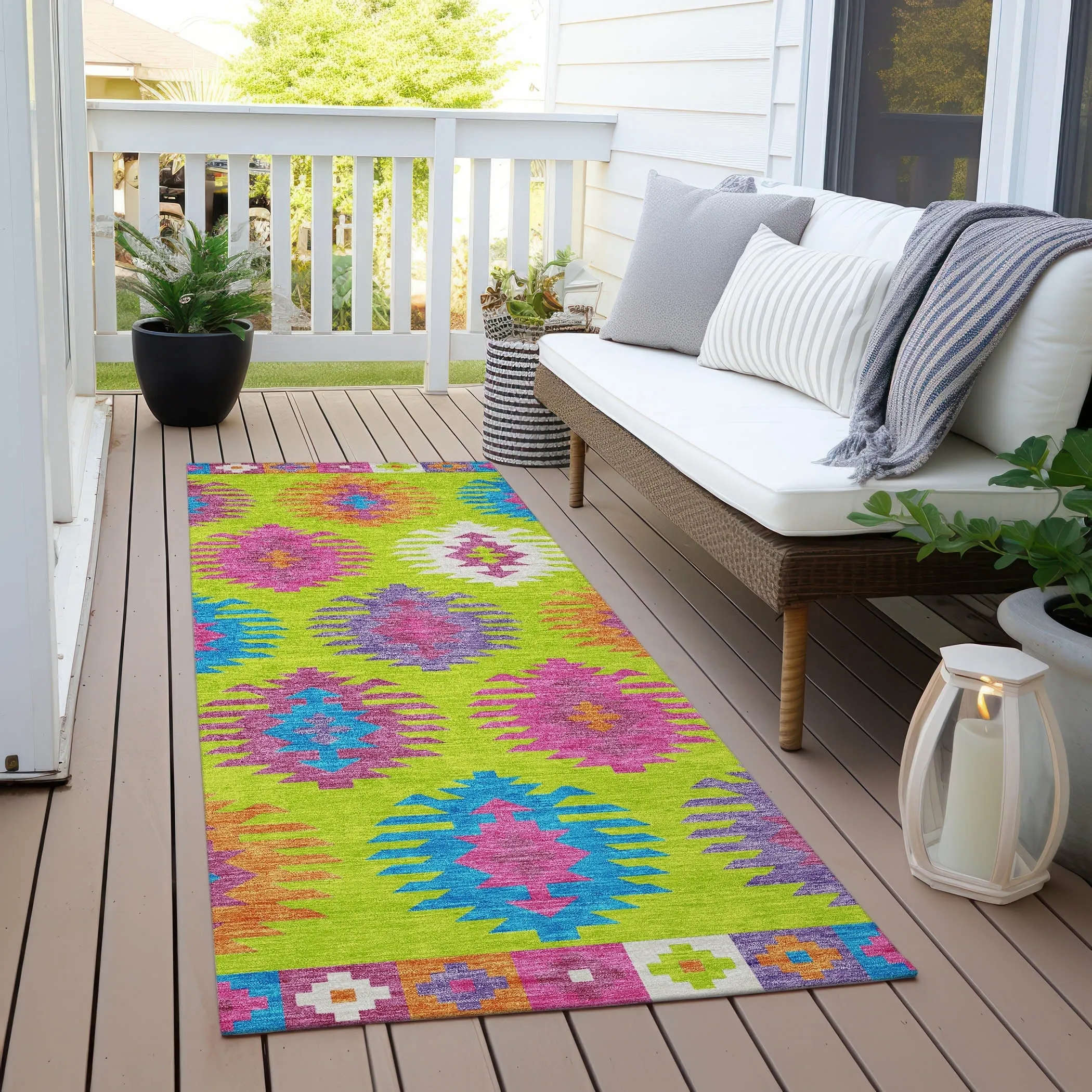 Machine Washable Indoor/ Outdoor Boho Tribal Chantille Rug