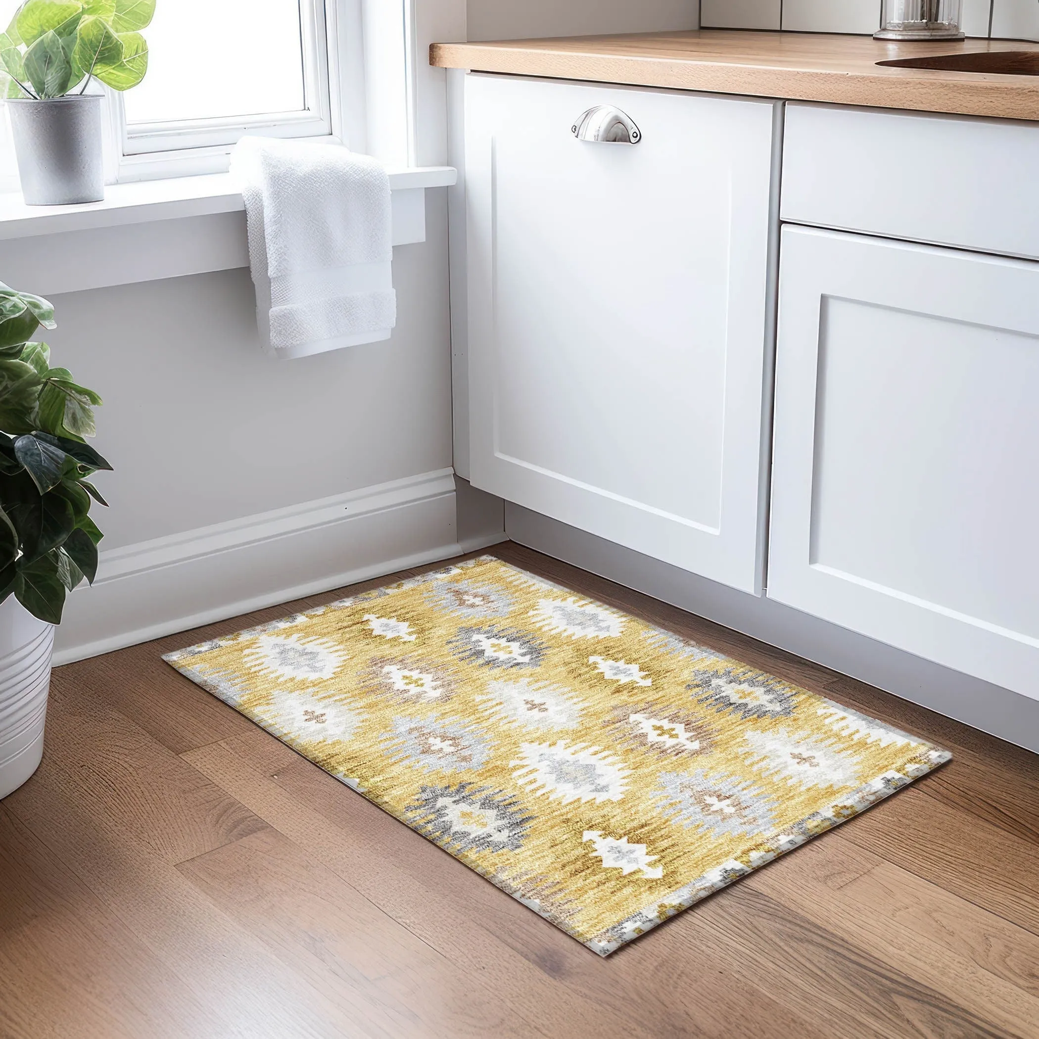 Machine Washable Indoor/ Outdoor Boho Tribal Chantille Rug