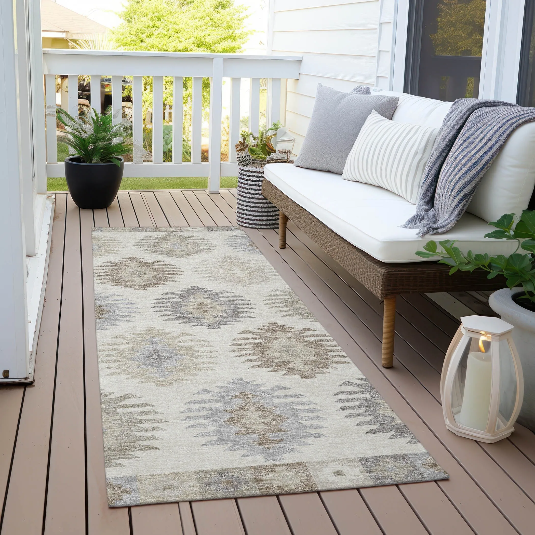 Machine Washable Indoor/ Outdoor Boho Tribal Chantille Rug