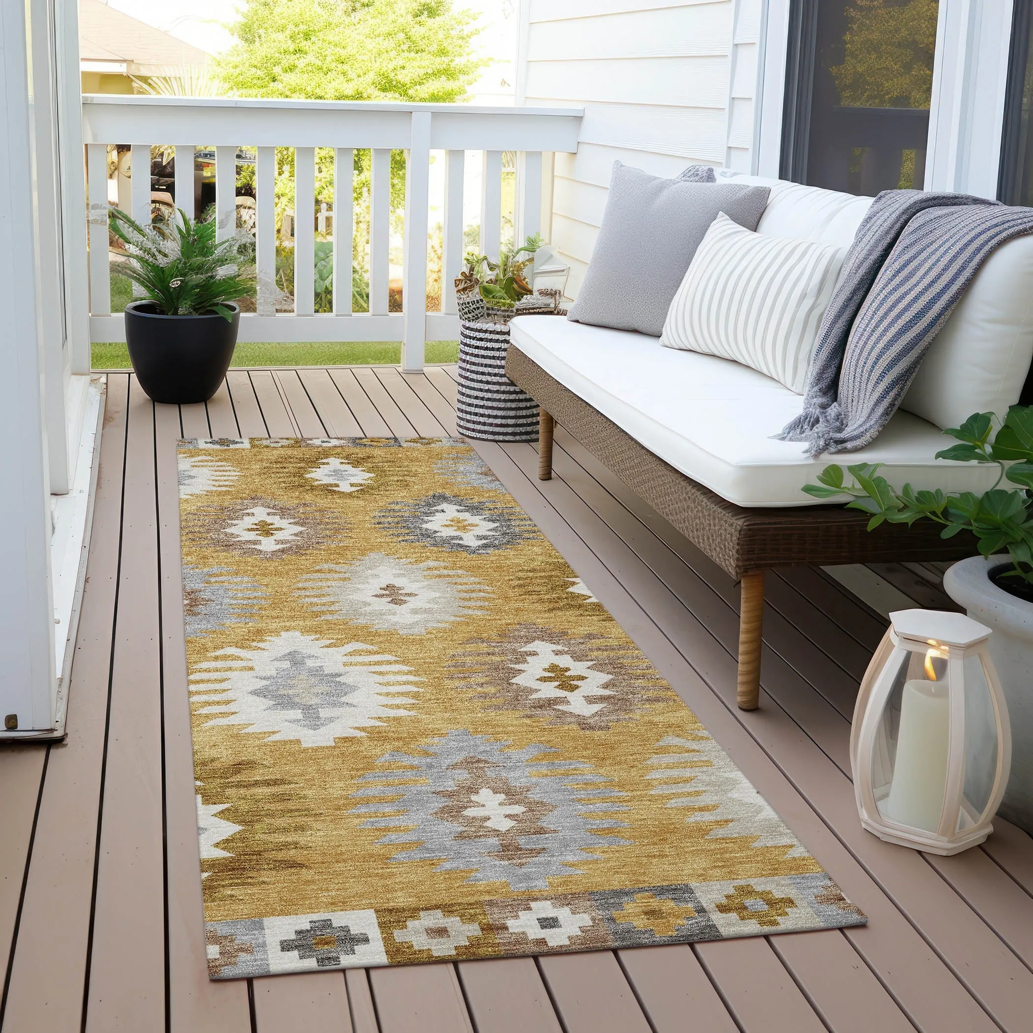 Machine Washable Indoor/ Outdoor Boho Tribal Chantille Rug