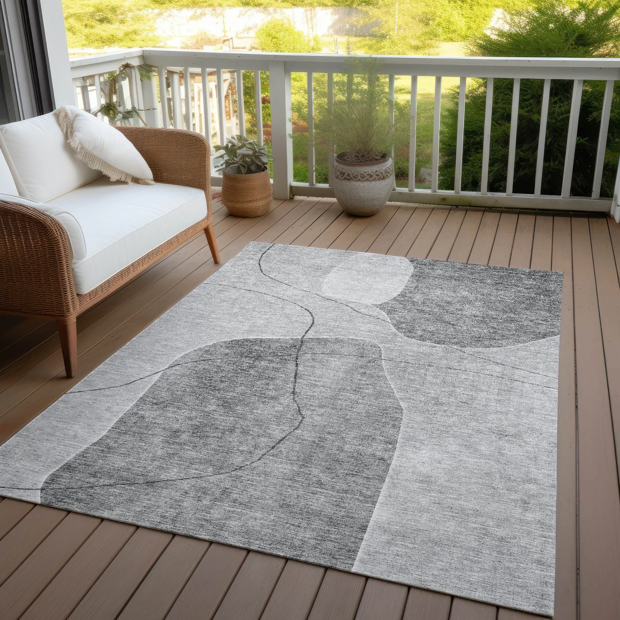 Machine Washable Indoor/ Outdoor Chantille Abstract Contemporary Rug