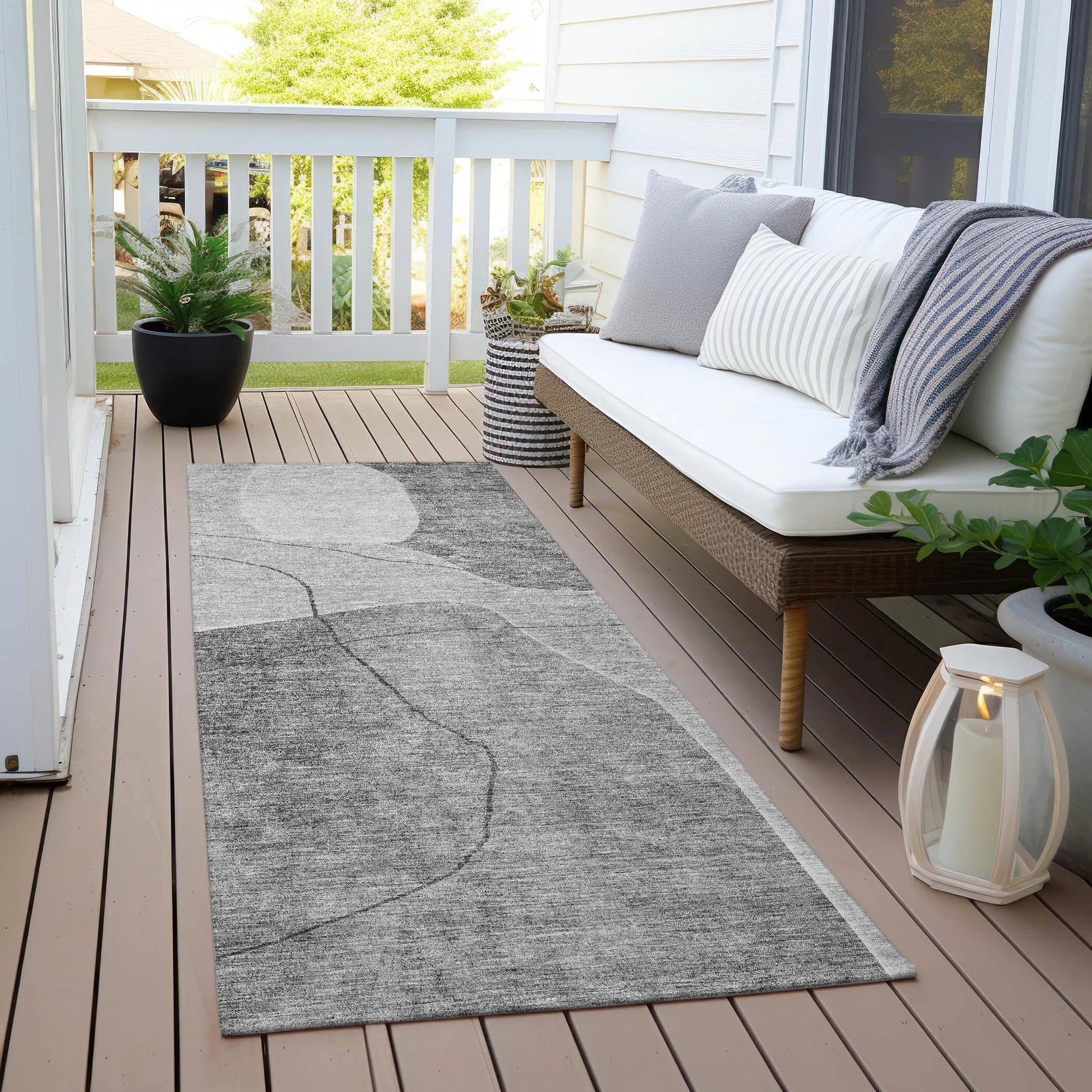 Machine Washable Indoor/ Outdoor Chantille Abstract Contemporary Rug