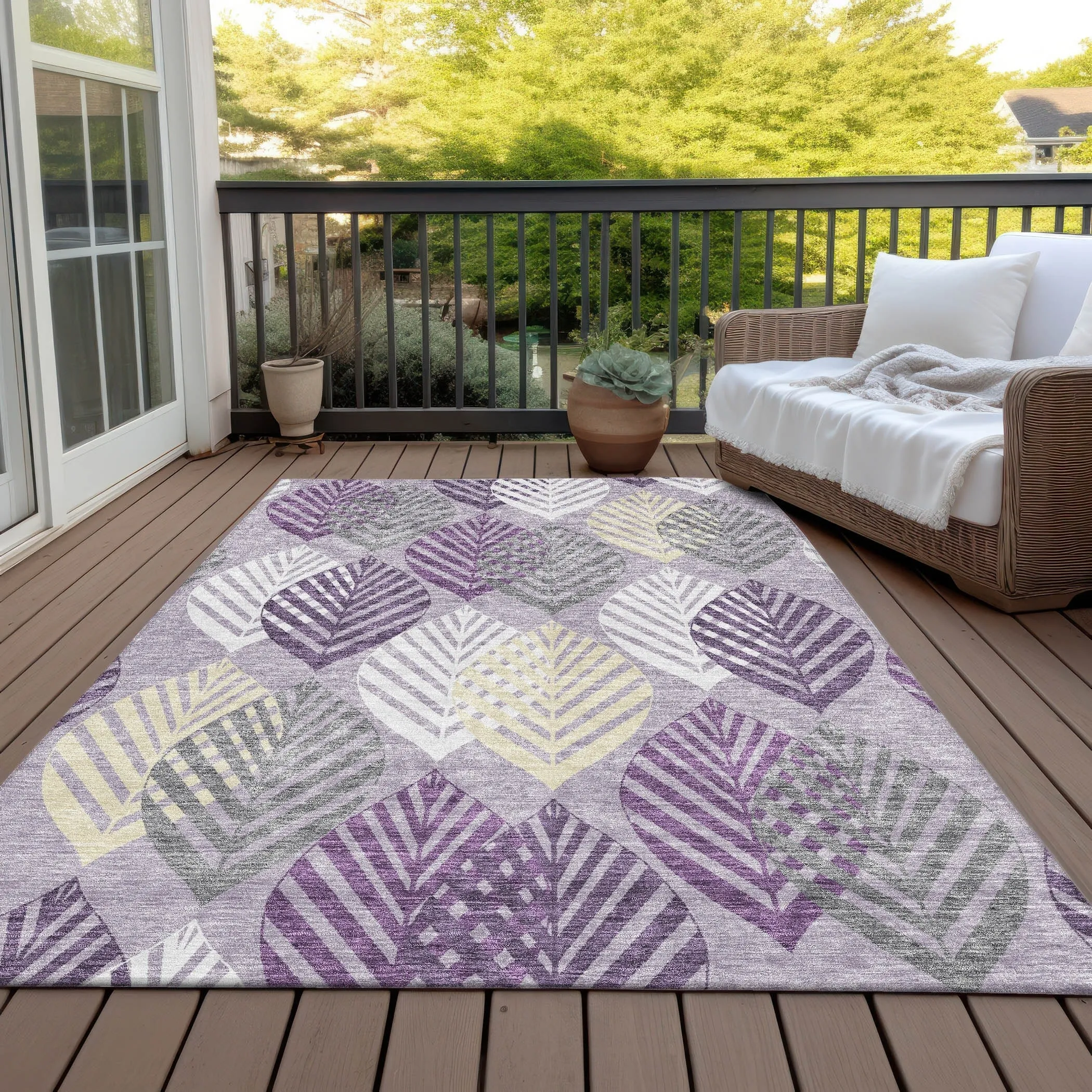 Machine Washable Indoor/ Outdoor Chantille Casual Palm Leaf Rug