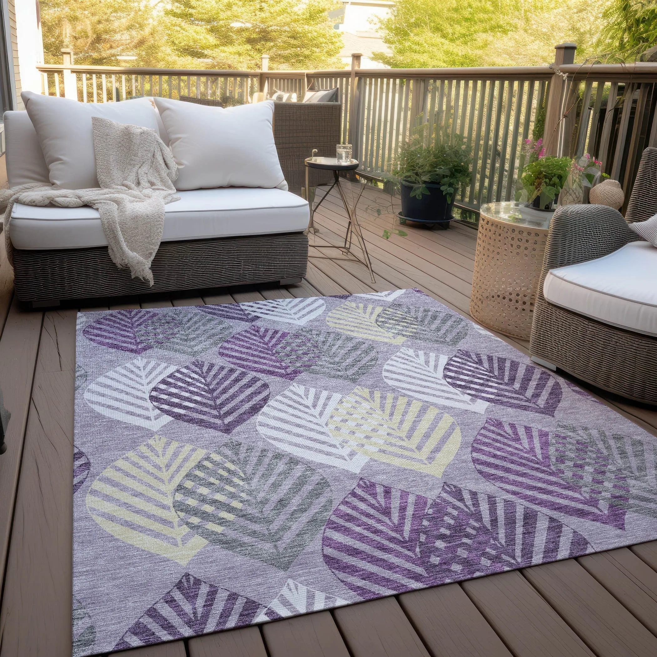 Machine Washable Indoor/ Outdoor Chantille Casual Palm Leaf Rug