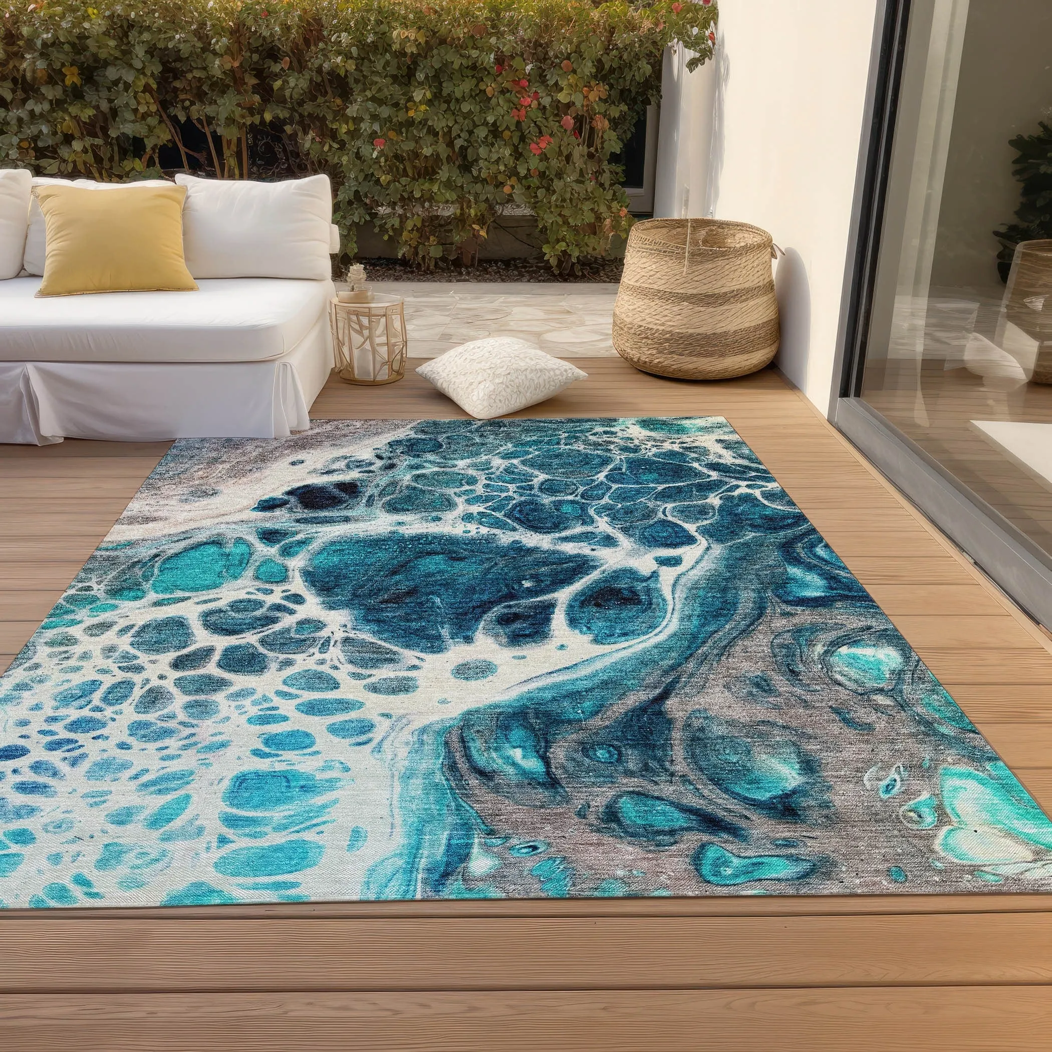 Machine Washable Indoor/ Outdoor Chantille Contemporary Rug
