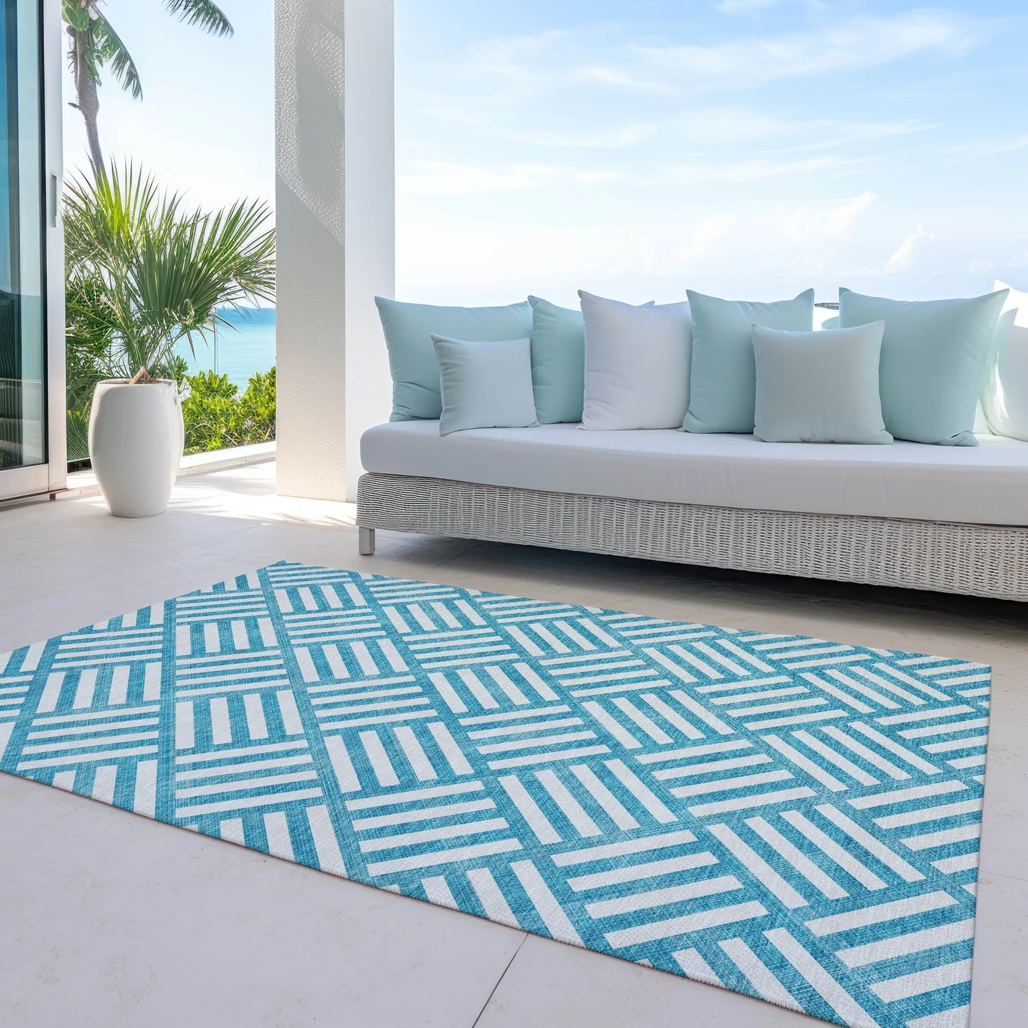 Machine Washable Indoor/ Outdoor Chantille Geo Contemporary Rug