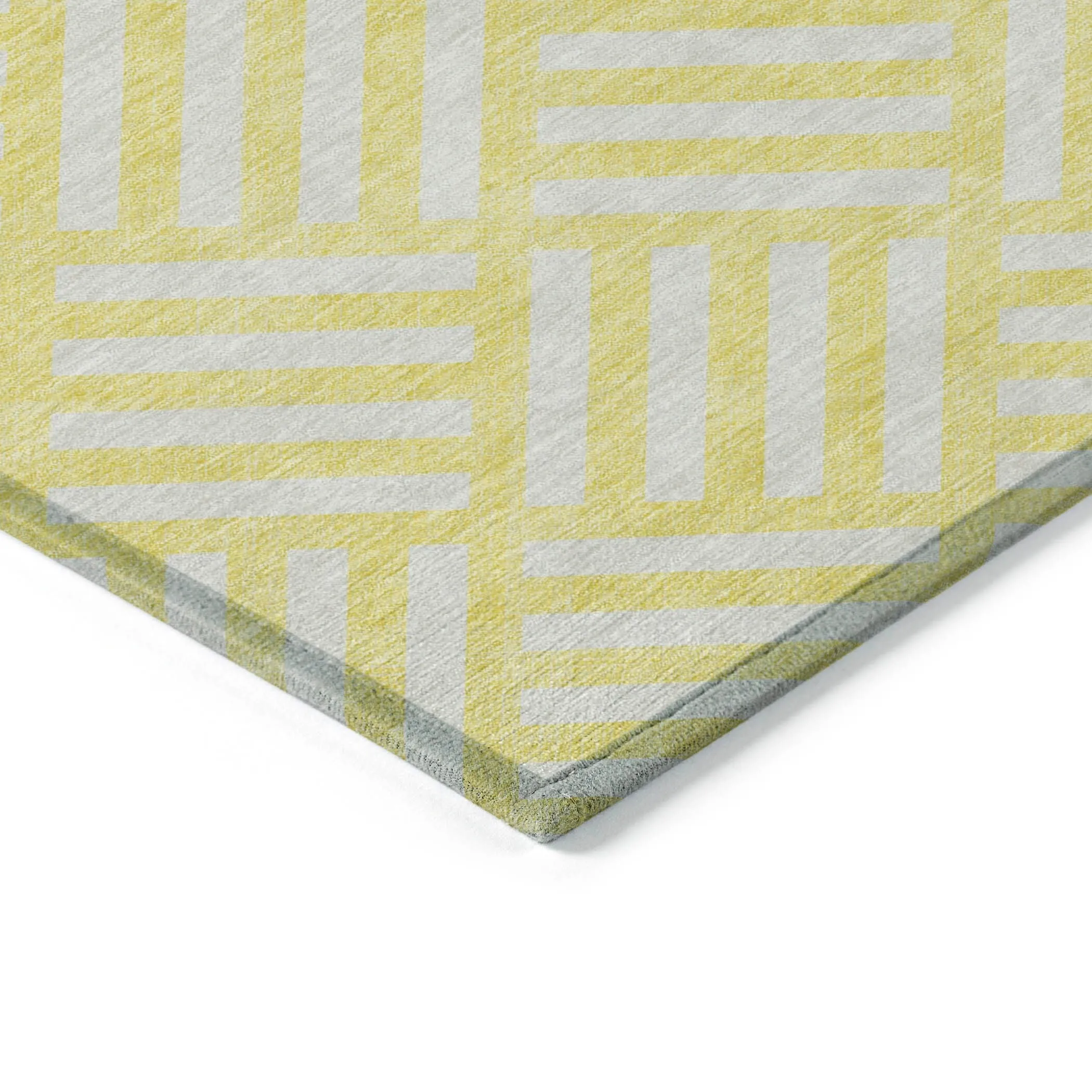 Machine Washable Indoor/ Outdoor Chantille Geo Contemporary Rug